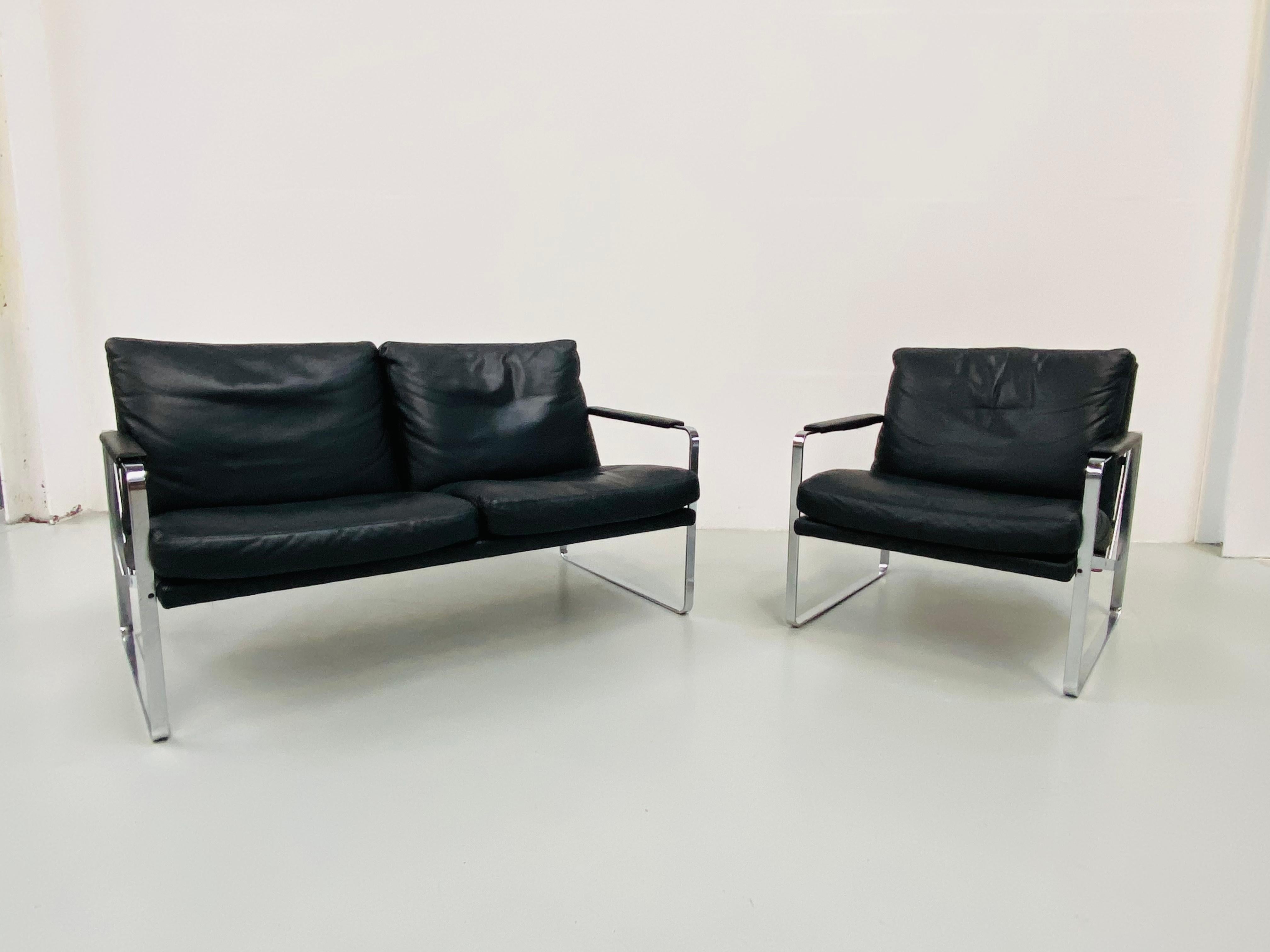 Steel Danish Vintage Living Room Set, Mod 710 by P. Fabricius for Walter Knoll, 1972.  For Sale