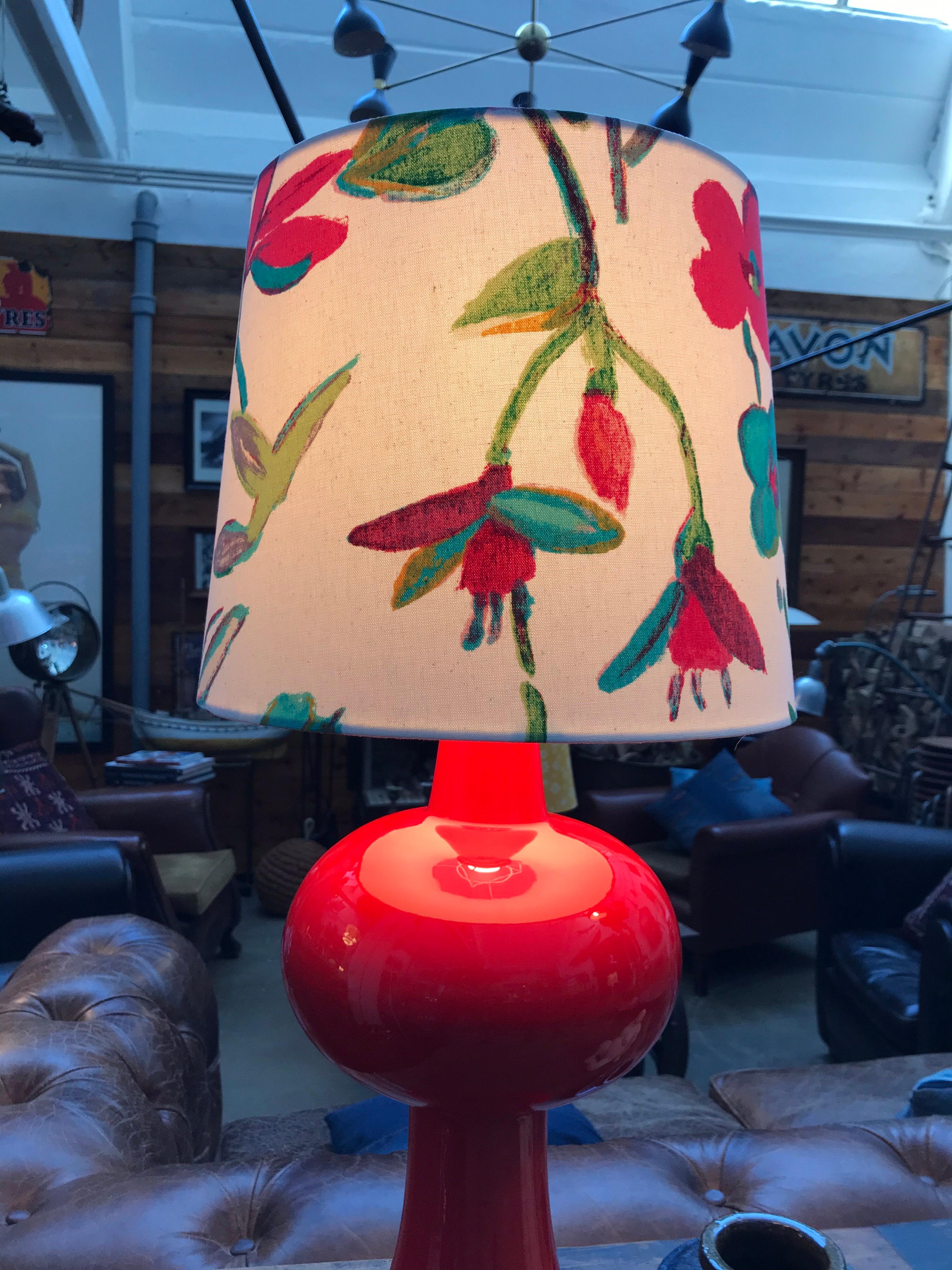 retro table lamp