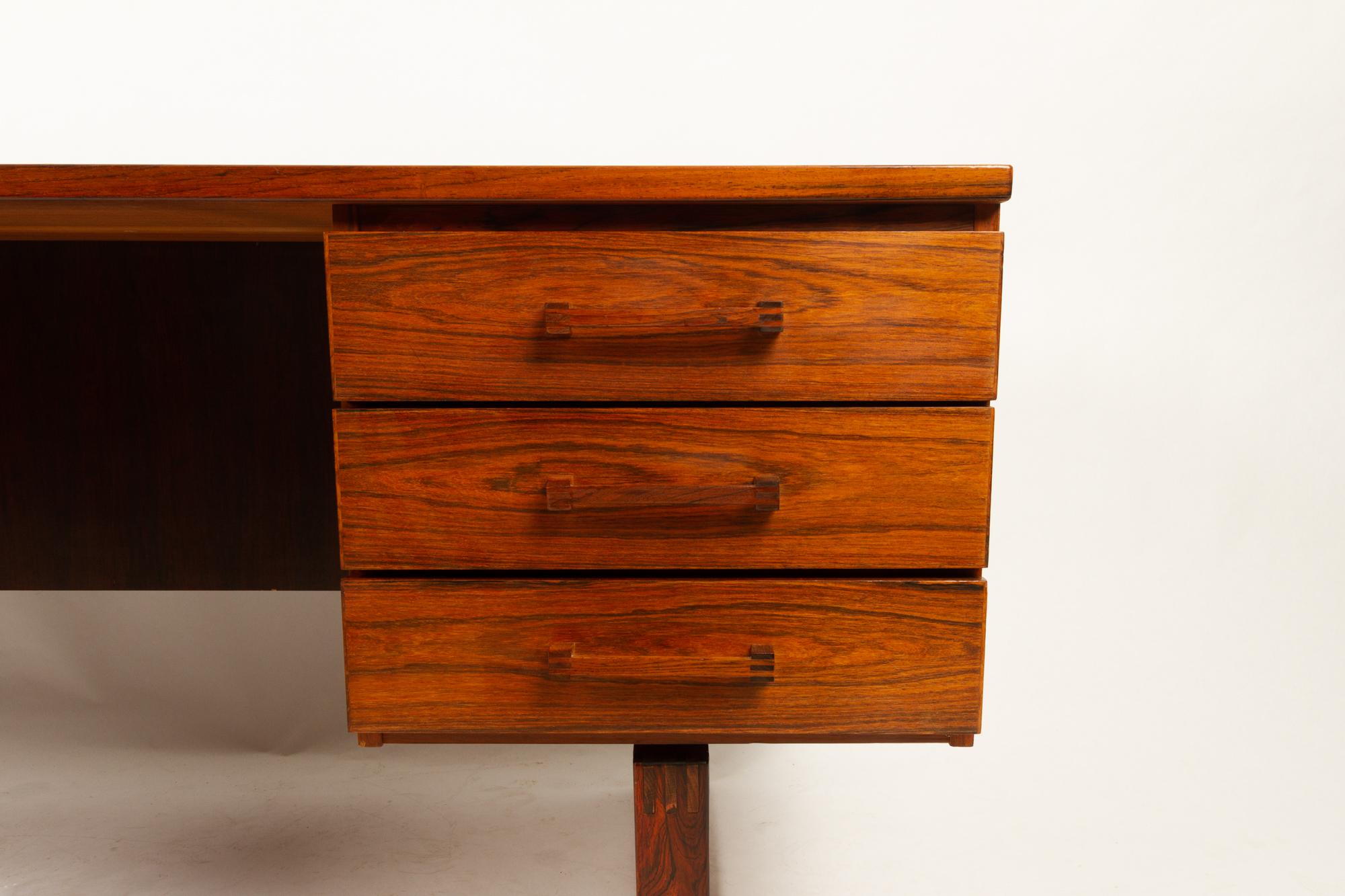 Danish Vintage Rosewood Desk by Henning Jensen & Torben Valeur, 1960s 5
