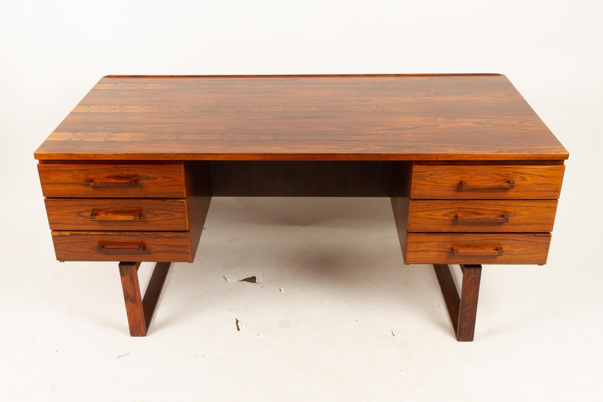 Mid-20th Century Danish Vintage Rosewood Desk by Henning Jensen & Torben Valeur, 1960s