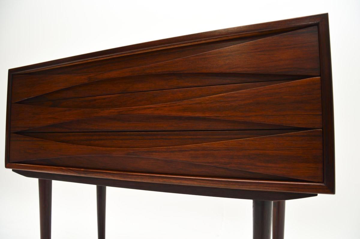 Danish Vintage Side Table by Niels Clausen For Sale 7