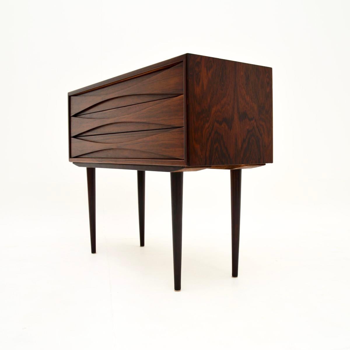 Danish Vintage Side Table by Niels Clausen For Sale 1