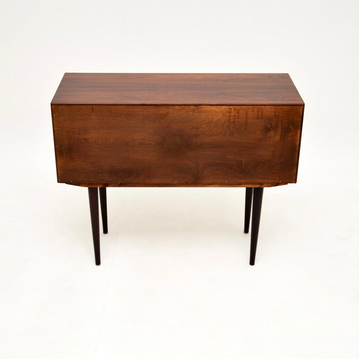 Danish Vintage Side Table by Niels Clausen For Sale 2