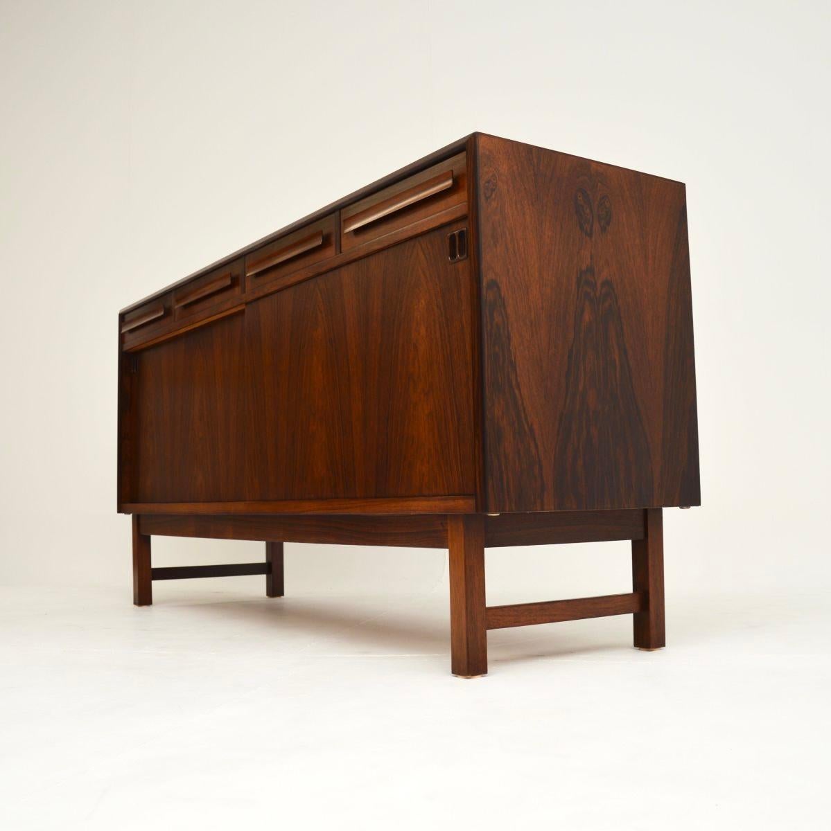 Dänisches Vintage-Sideboard von Bordum und Nielsen im Zustand „Gut“ im Angebot in London, GB