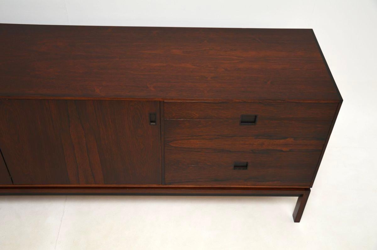 Dänisches Vintage-Sideboard von Hans Hove und Palle Petersen im Angebot 3
