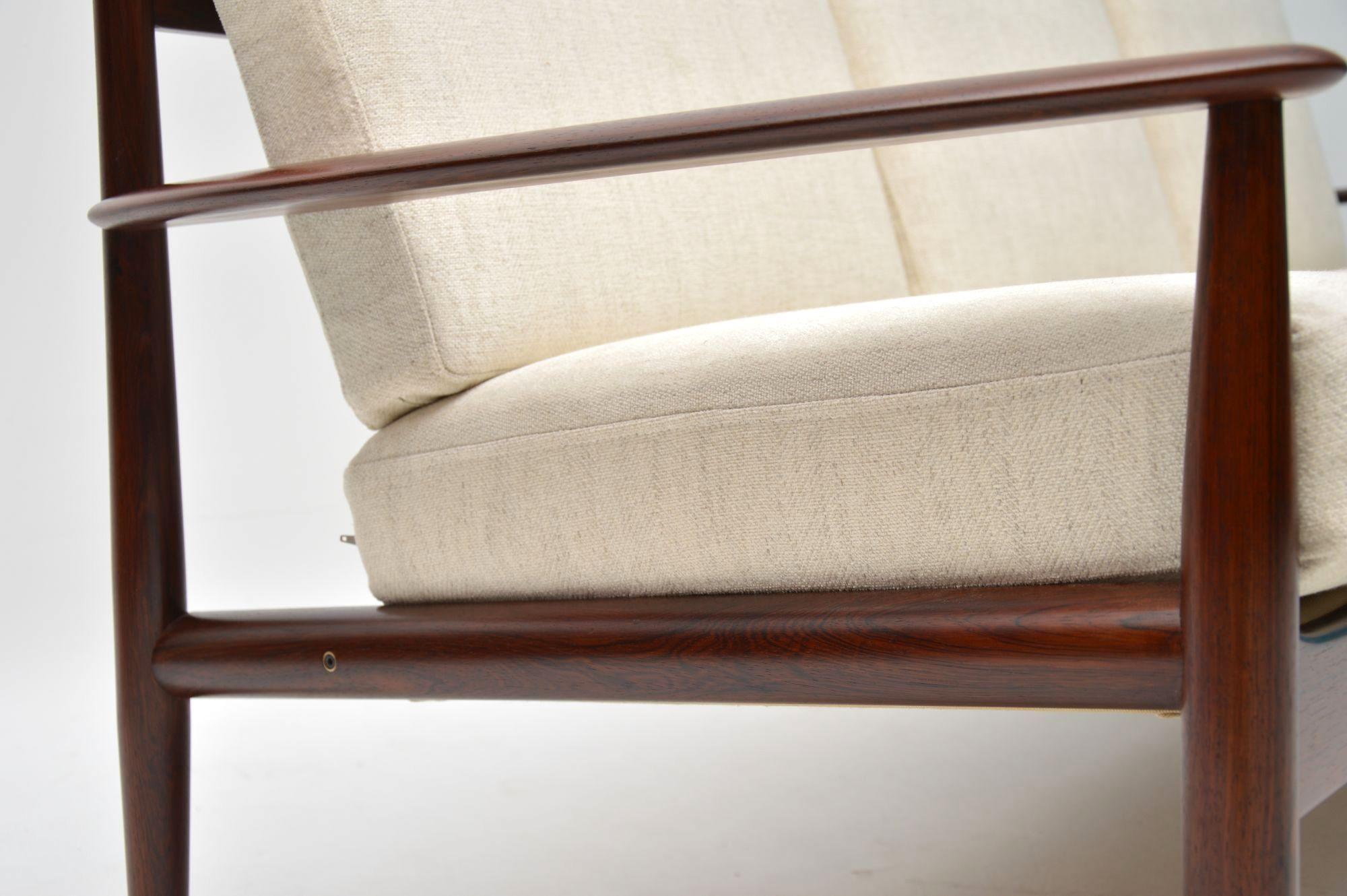 Canapé danois vintage Grete Jalk pour France and Son en vente 9
