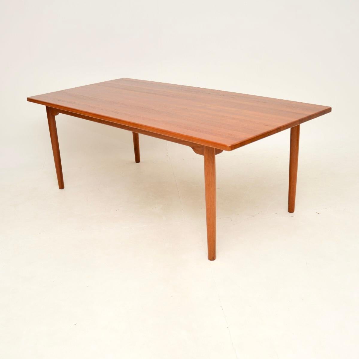 Mid-Century Modern Danish Vintage Solid Teak Dining Table For Sale