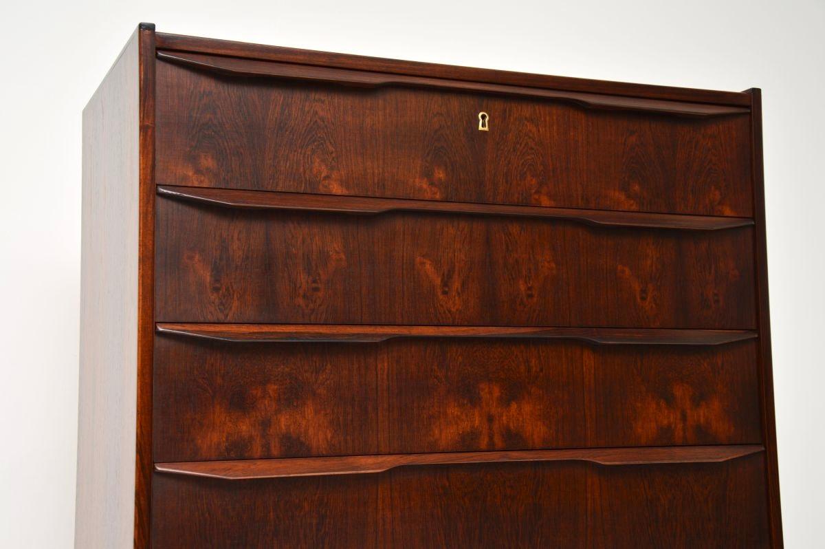 Cassettiera danese vintage Tallboy in vendita 1