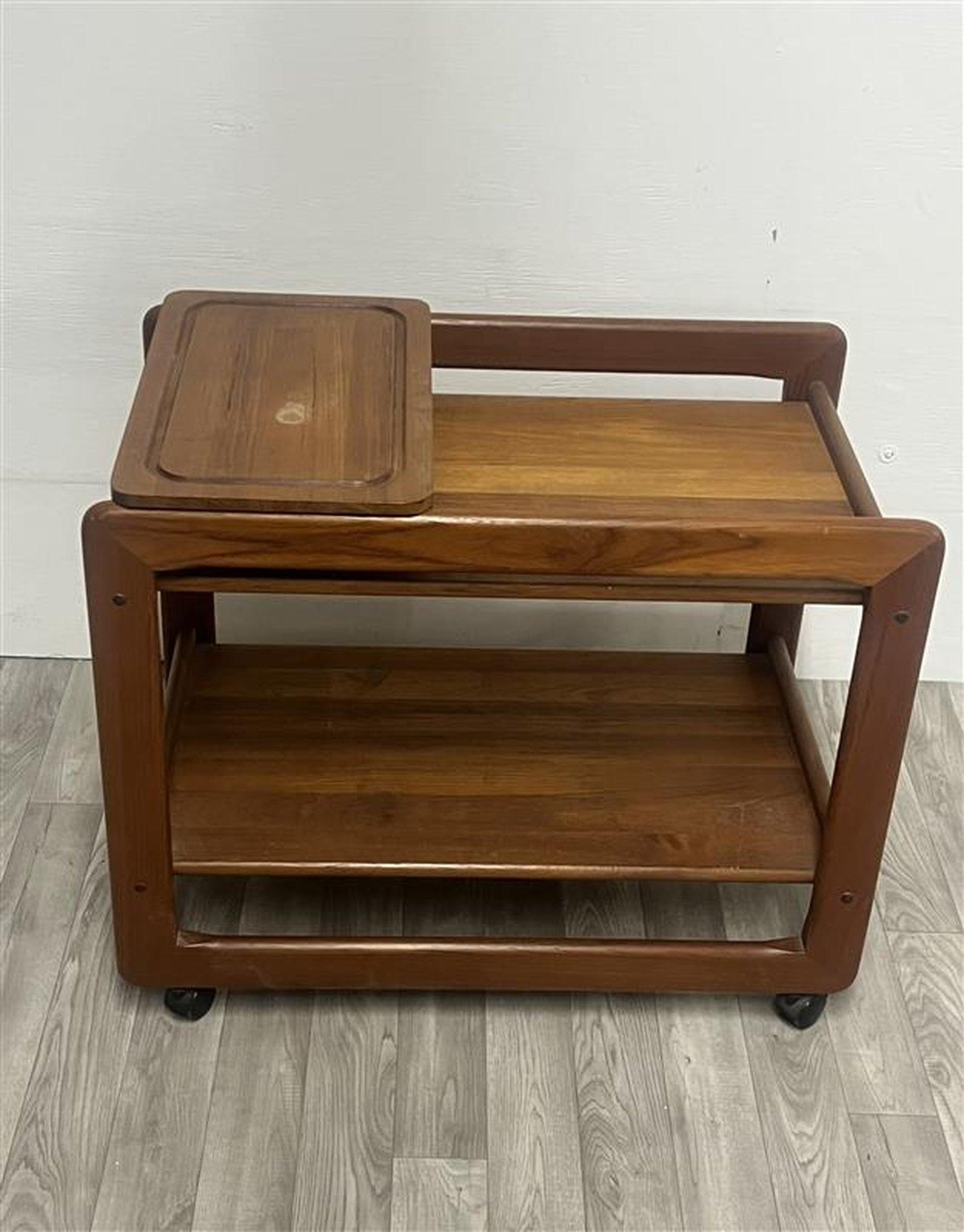 Dänischer Vintage Teewagen (Teakholz) im Angebot