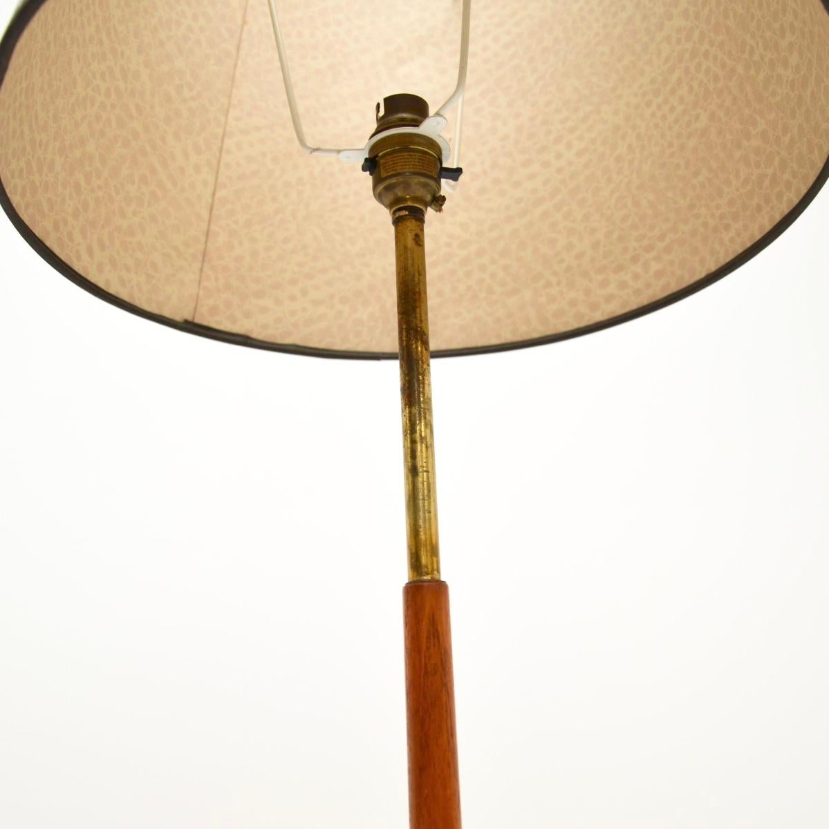 Danese Danish Vintage Teak and Brass Floor Lamp in vendita