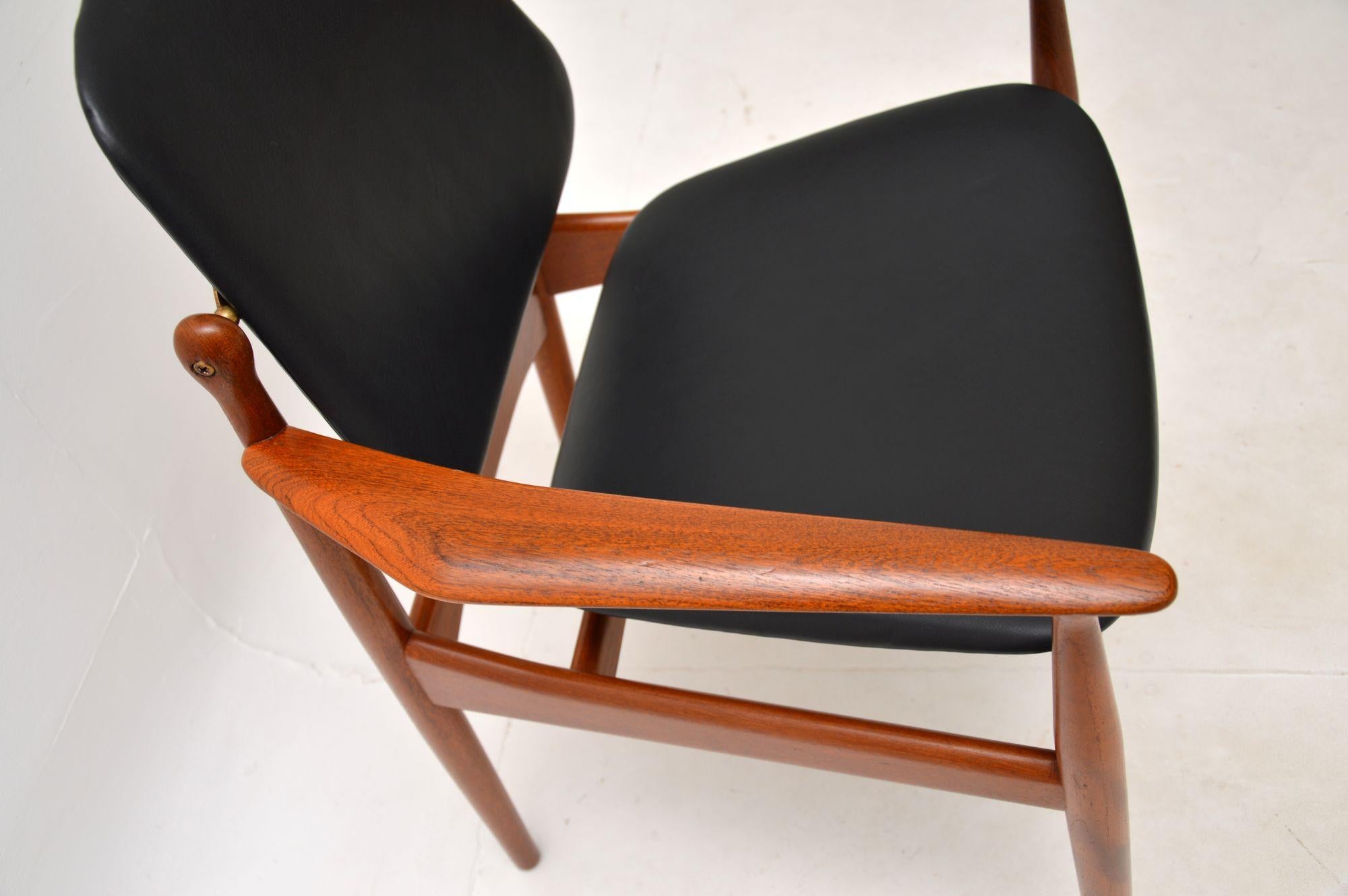 Danish Vintage Teak and Leather Armchair by Arne Vodder For Sale 3