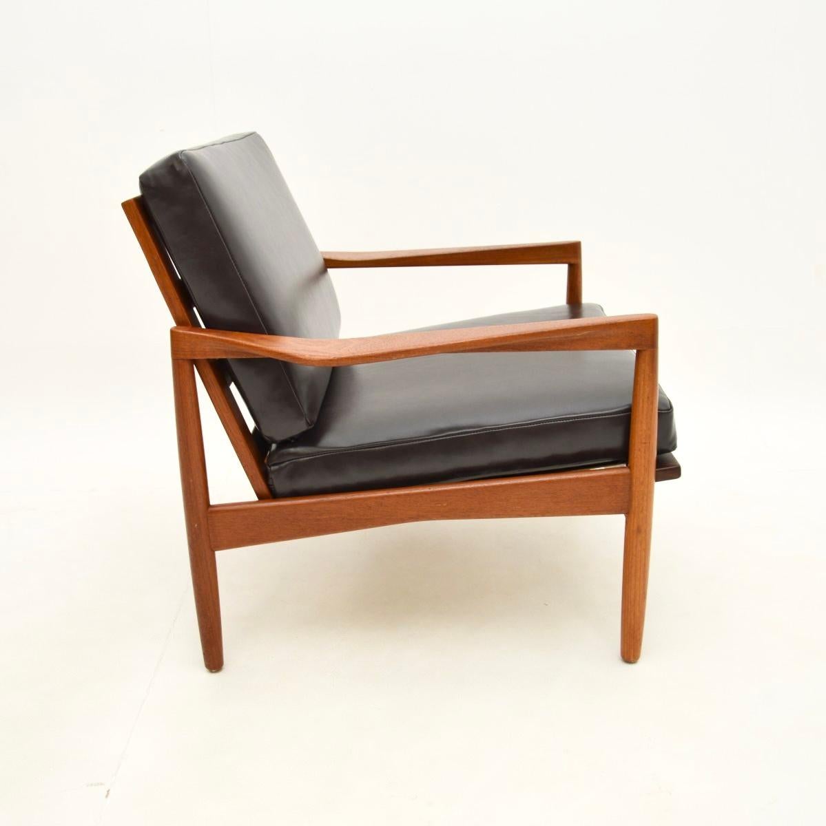 Mid-Century Modern Fauteuil danois vintage en teck et cuir de Christian Jensen pour Haslev en vente