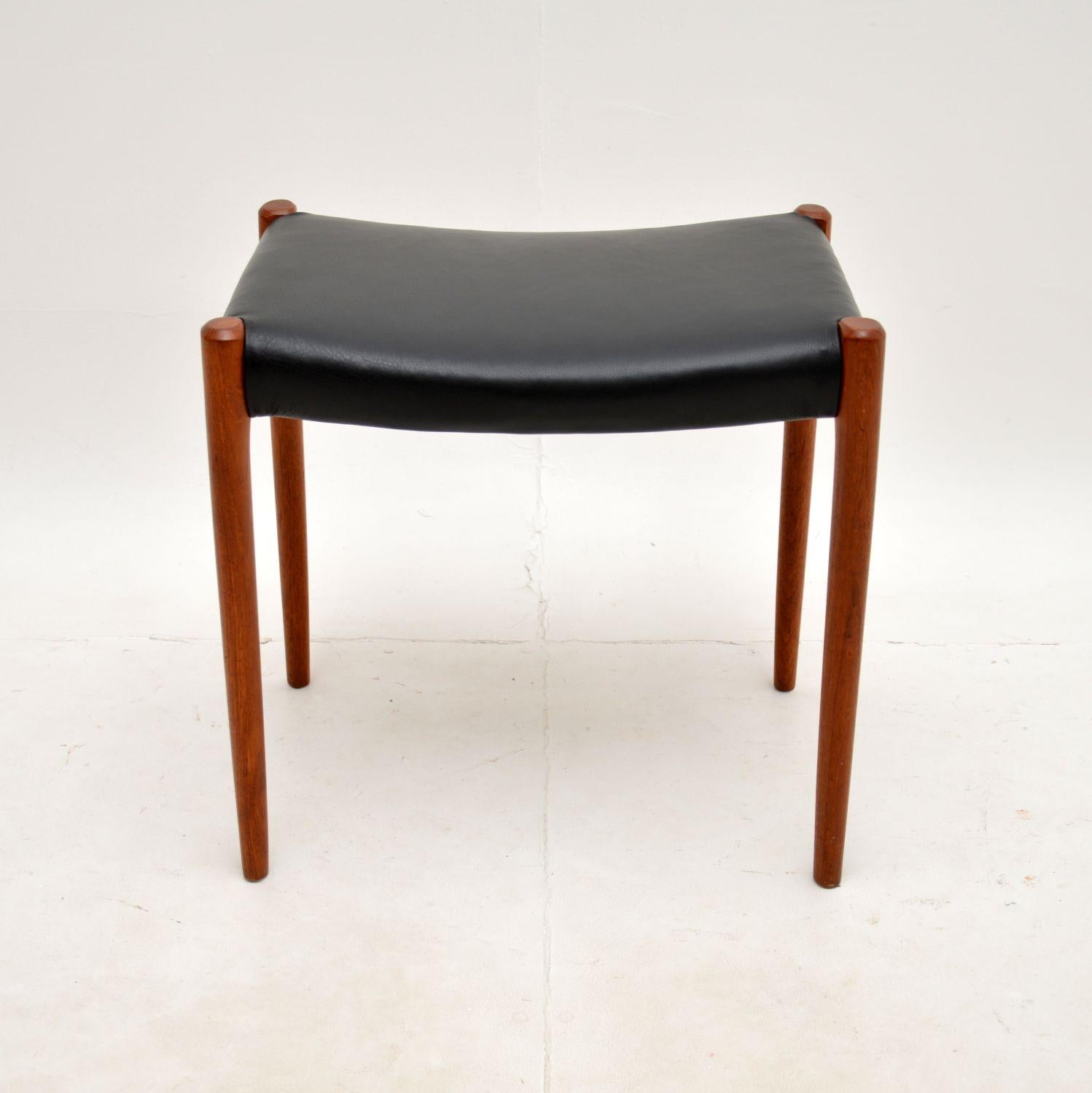 A stylish and extremely well made Danish vintage teak and leather stool by Niels Moller. This was made in Denmark, it dates from the 1960’s.

As with all Niels Moller designs, the quality is outstanding, this is beautifully designed, sitting on