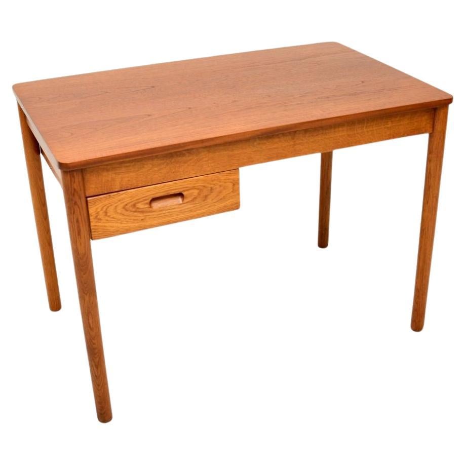 Bureau danois vintage en teck et chêne