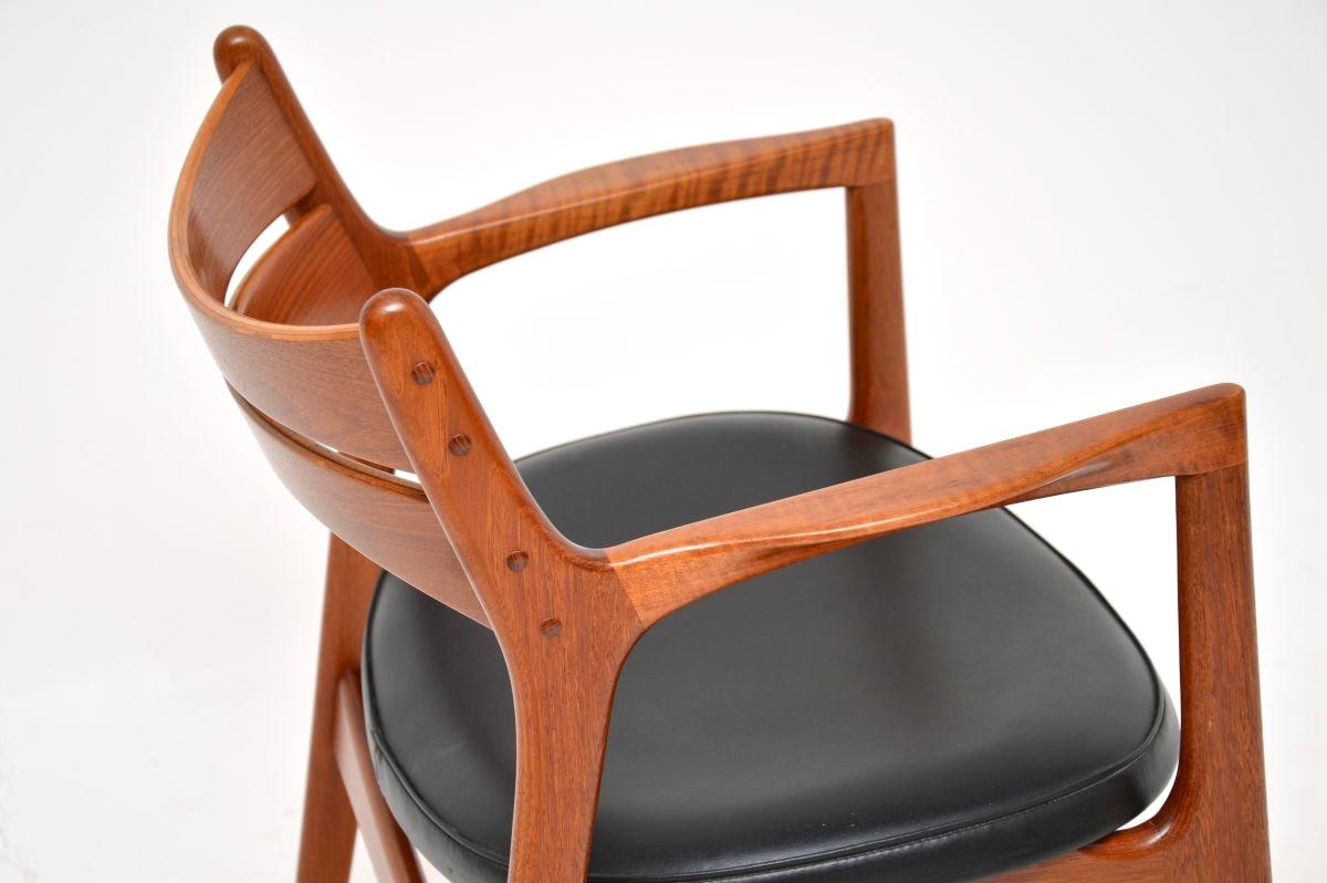 Sedia / Poltrona da scrivania in teak d'epoca danese di Erik Buch in vendita 2