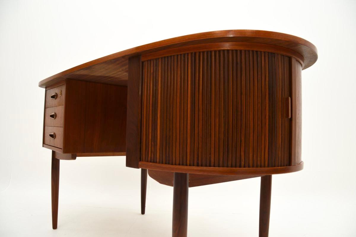 Dänischer Vintage Teak-Schreibtisch im Angebot 6
