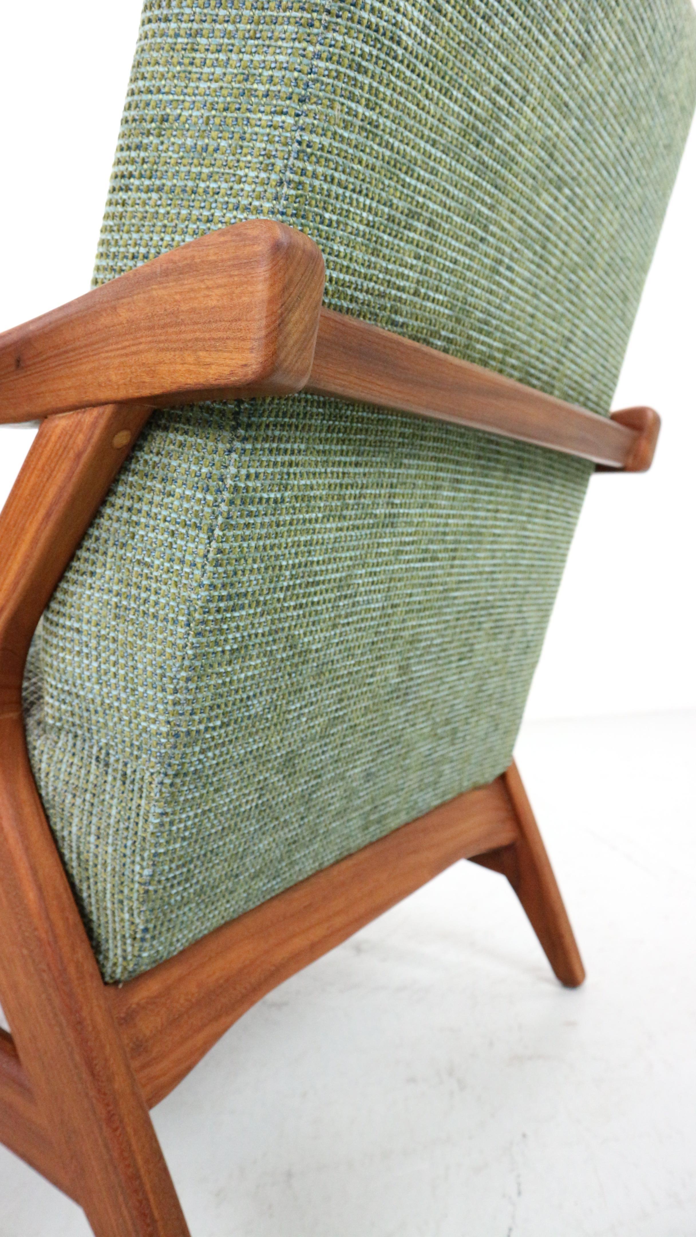 Danish vintage teak organic shaped Armchair in green fabric, 1960's For Sale 4