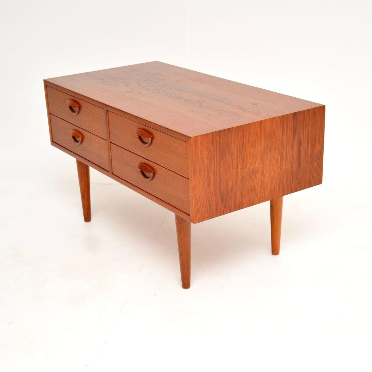 Arcón de teca danés vintage de Kai Kristiansen en Bueno estado para la venta en London, GB