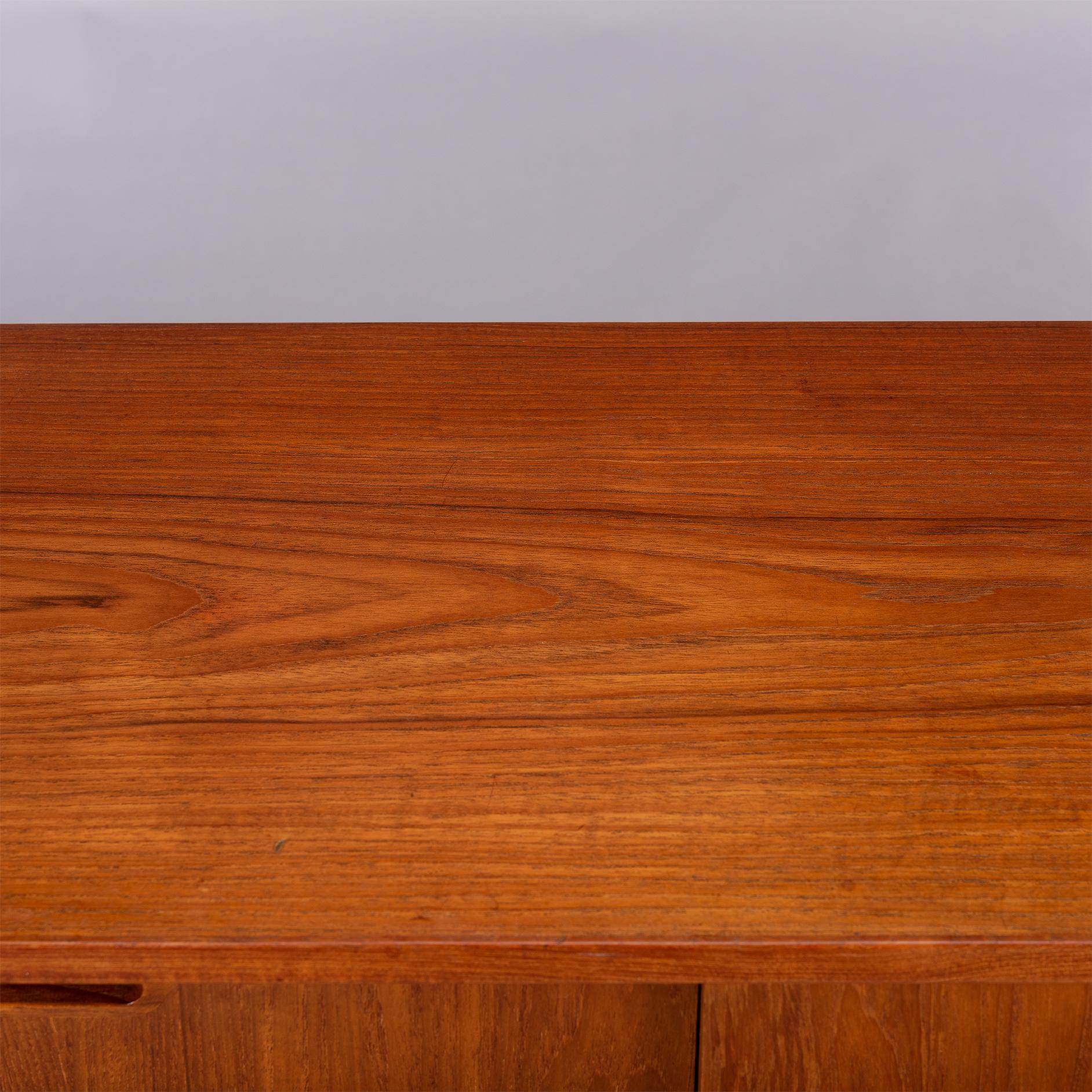 Danish Vintage Teak Small Sideboard, 1960s 2