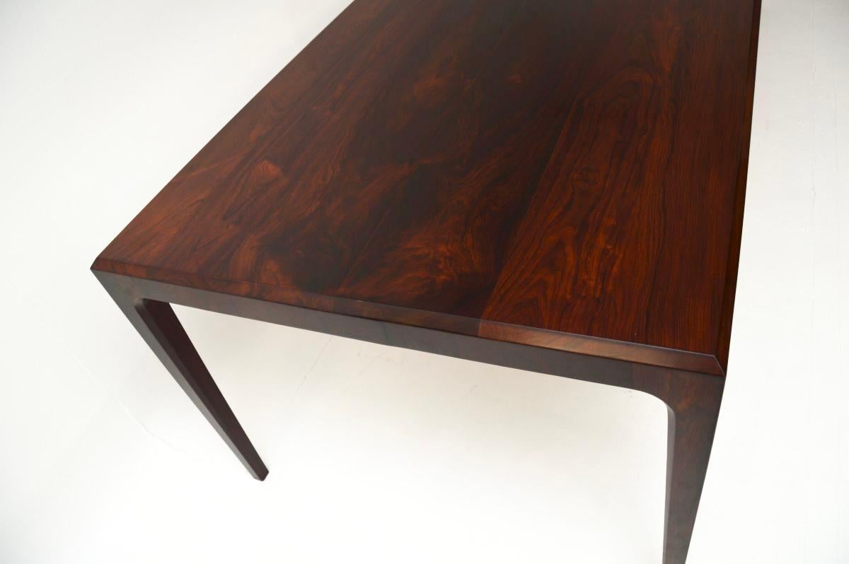 Dänischer Vintage-Esstisch mit zwölf Sitzplätzen von Paere Dansk im Angebot 6