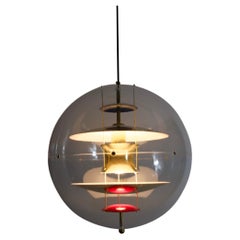 Chandeliers and Pendants