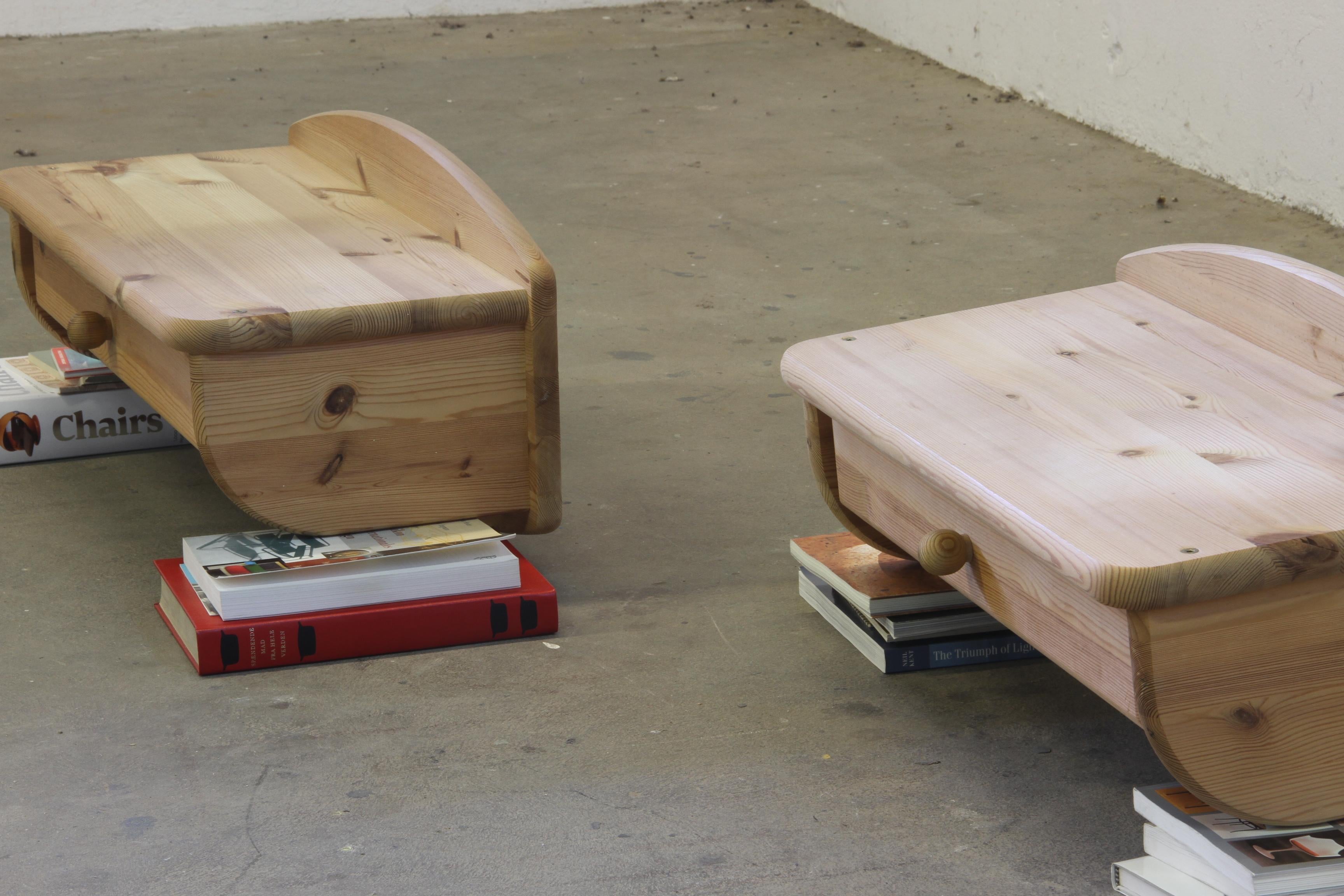 Danish Wall Hanging Bedside Tables in Pine, 1970s/80s, Set of 2 For Sale 5