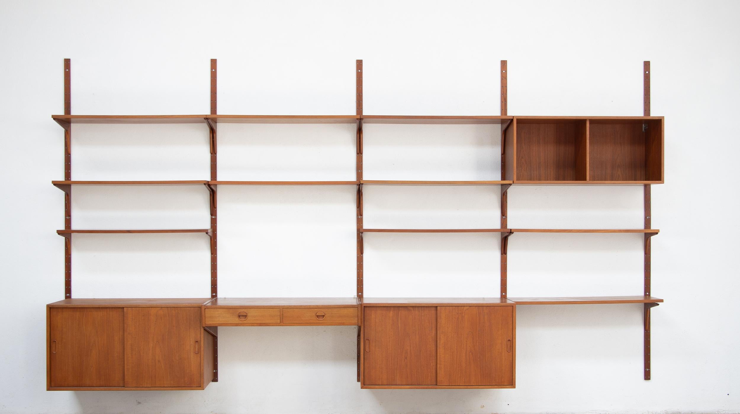 Danish wall unit by Rud Thygesen and Johnny Sorensen for HG In Good Condition In LYON, FR