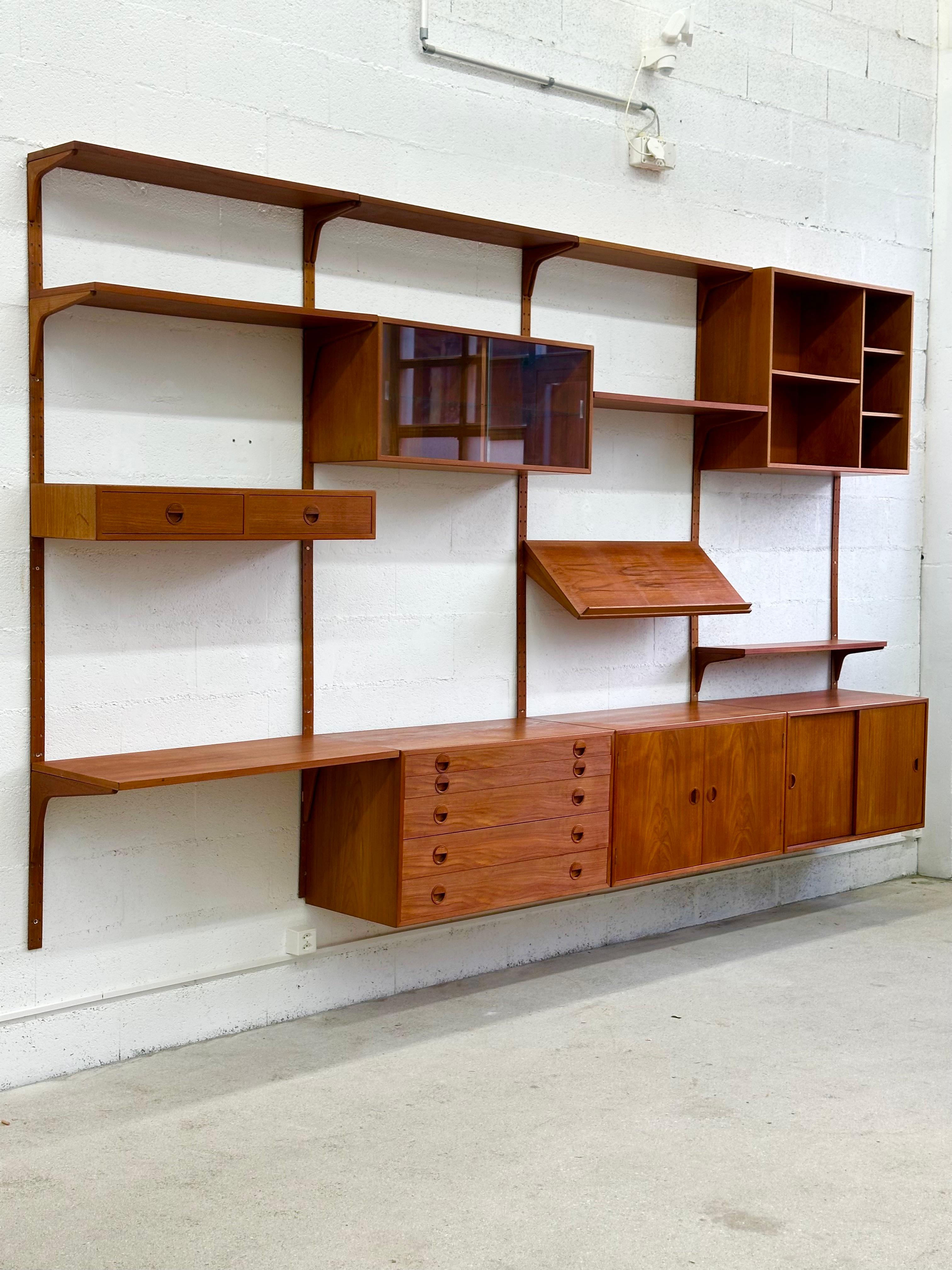 Danish wall unit from Rud Thygesen and Johnny Sorensen for Hansen & Guldborg In Good Condition In Genève, GE