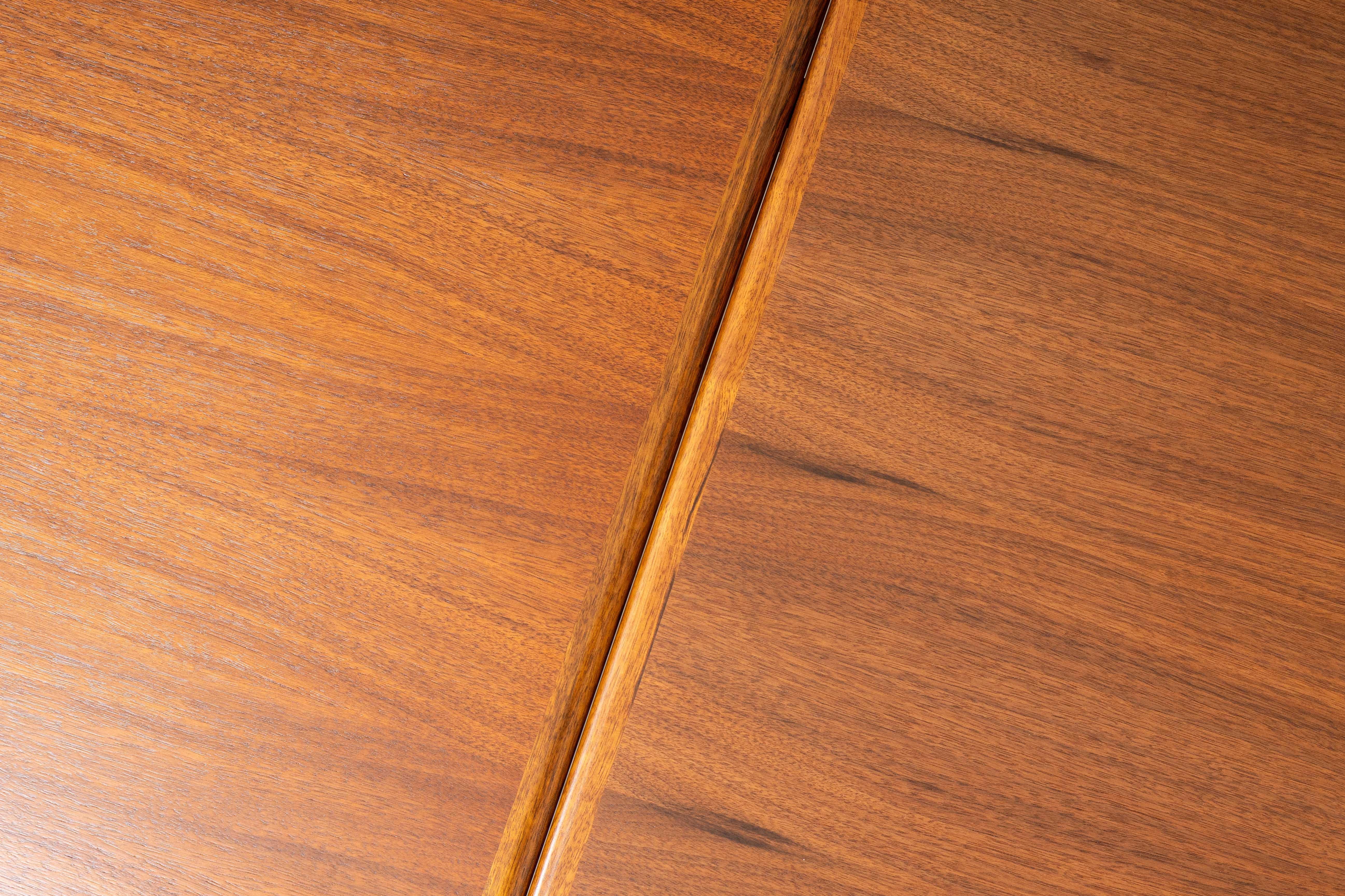 Danish Walnut Draw-Leaf Dining Table For Sale 7