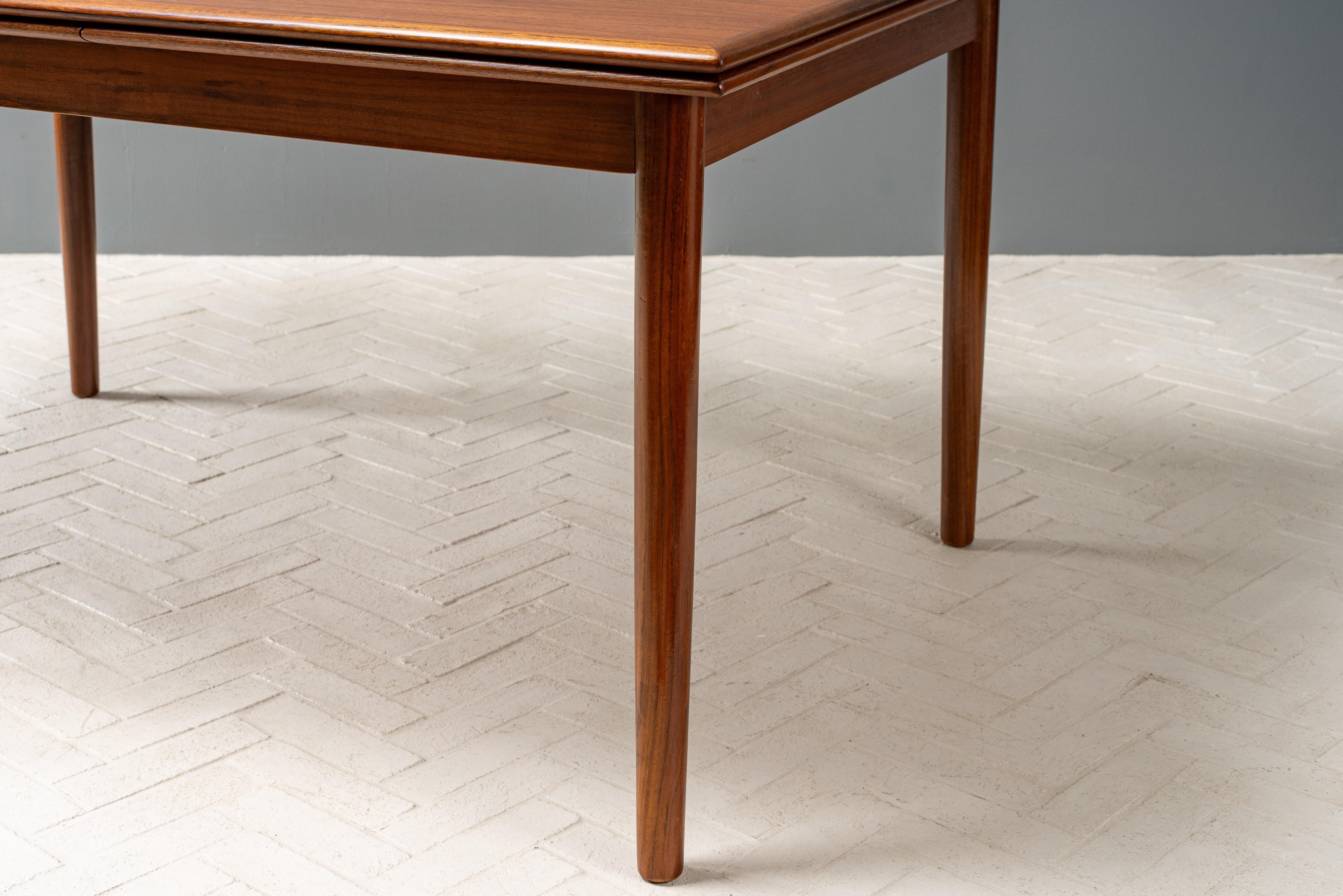 Danish Walnut Draw-Leaf Dining Table For Sale 8