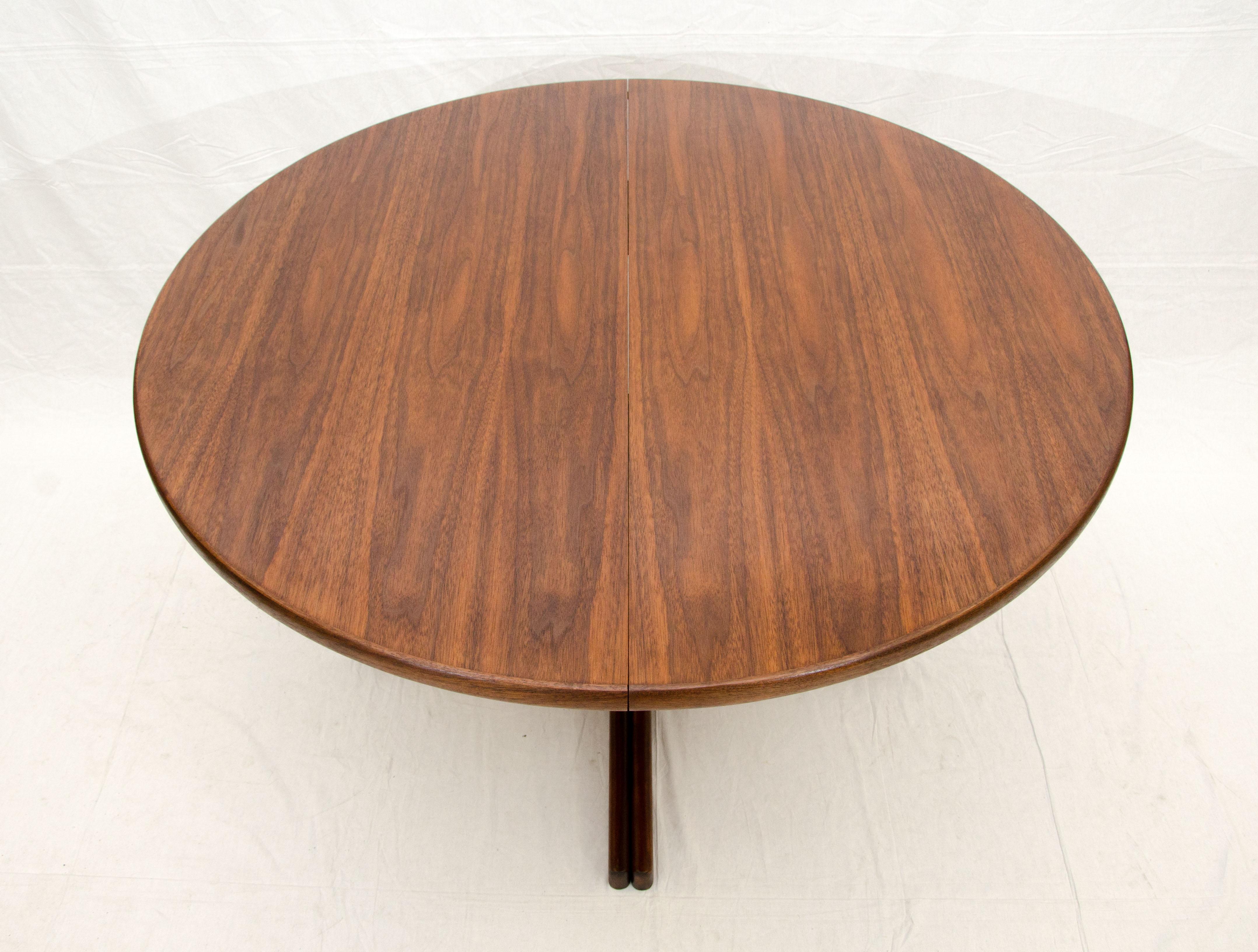 Danish Walnut Round Dining Table on Pedestal Base with Two Leaves at