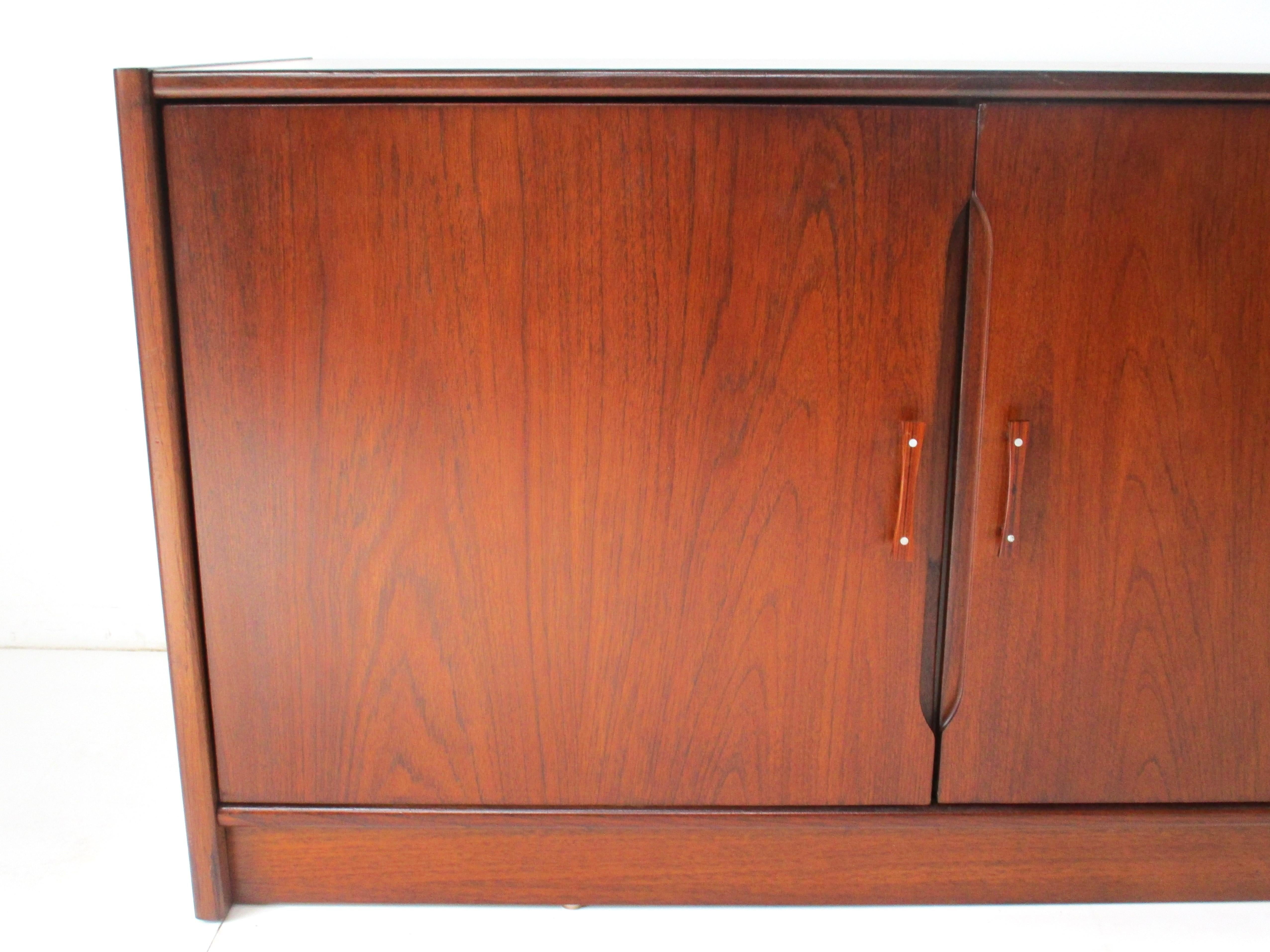 Mid Century Walnut Stereo Record Cabinet in the style of Borge Mogensen Denmark 2