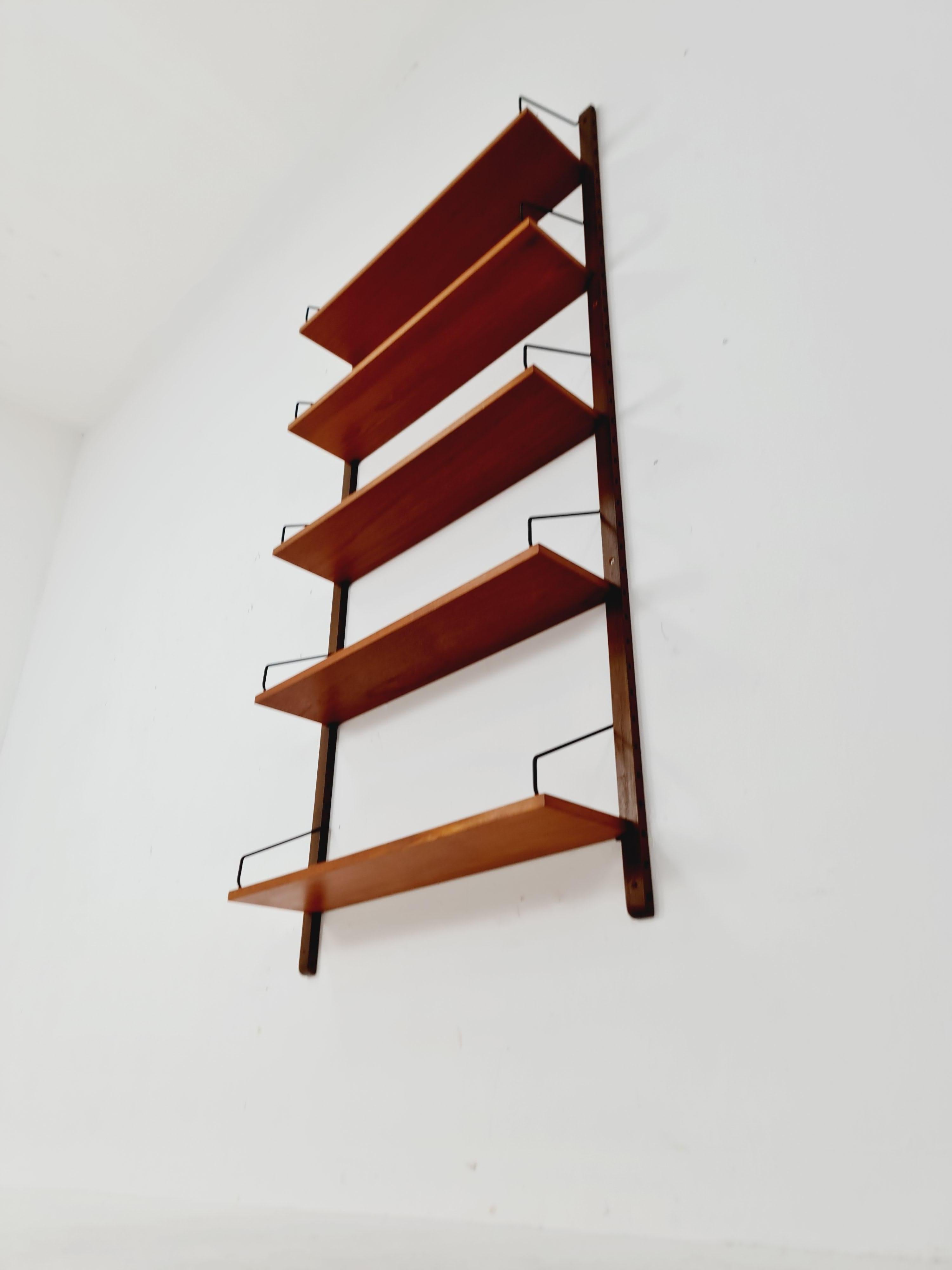 Danish walnut Wall-Mounted Shelving Unit, by Royal for  Poul Cadovius, 1960s 3