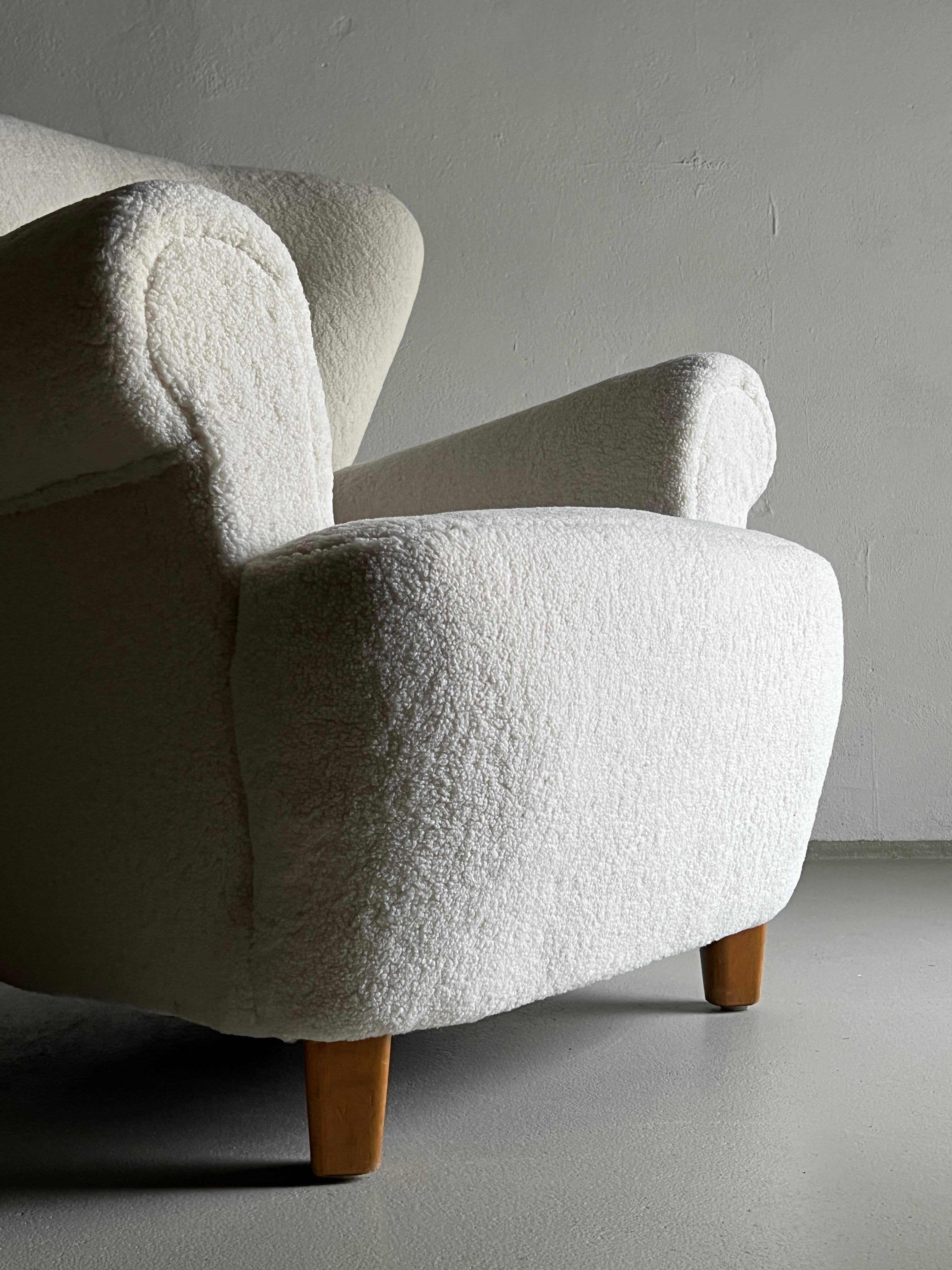 Danish White Faux Shearling Lounge Chair, 1940s In Good Condition In Rīga, LV