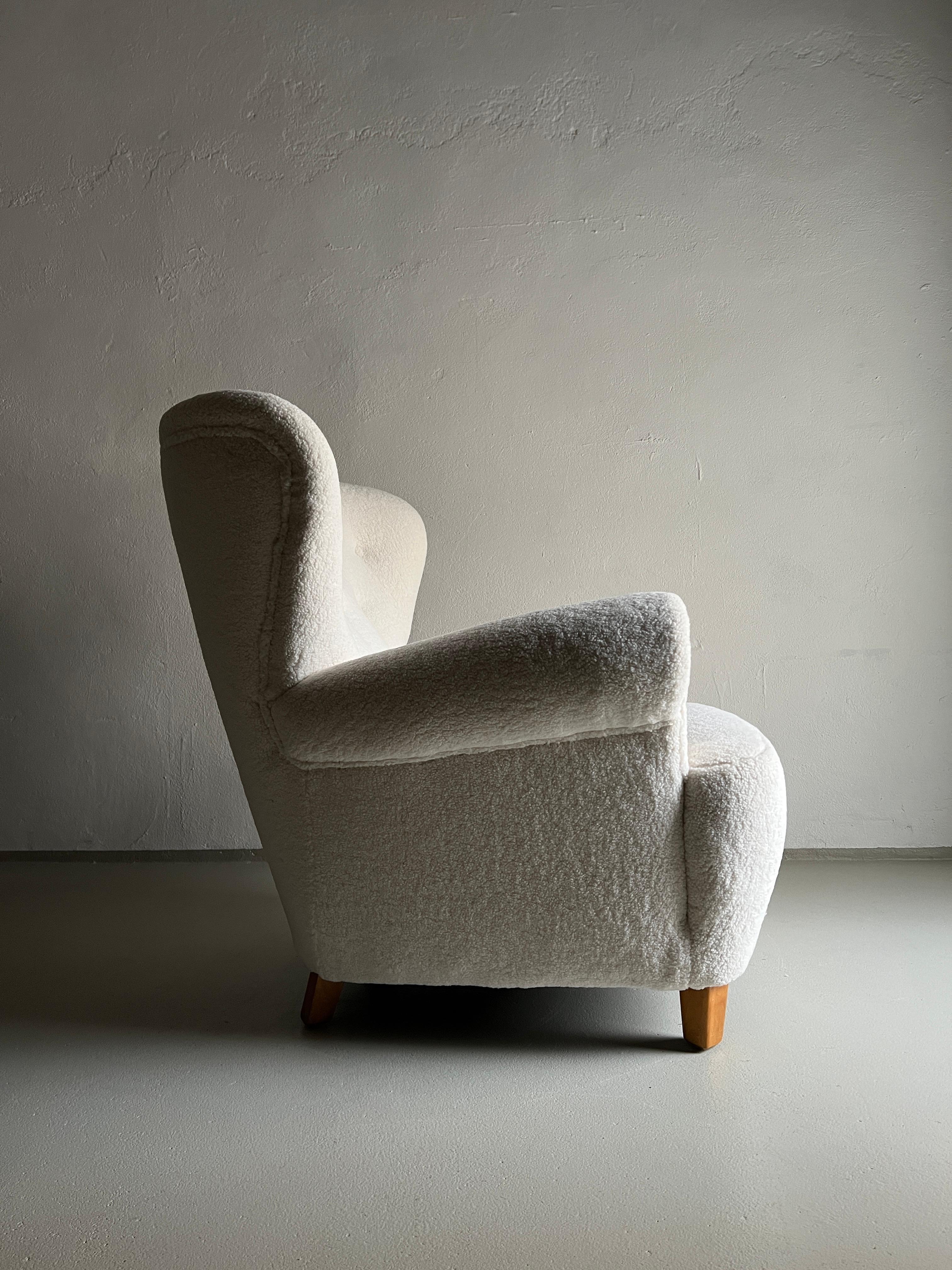 Mid-20th Century Danish White Faux Shearling Lounge Chair, 1940s