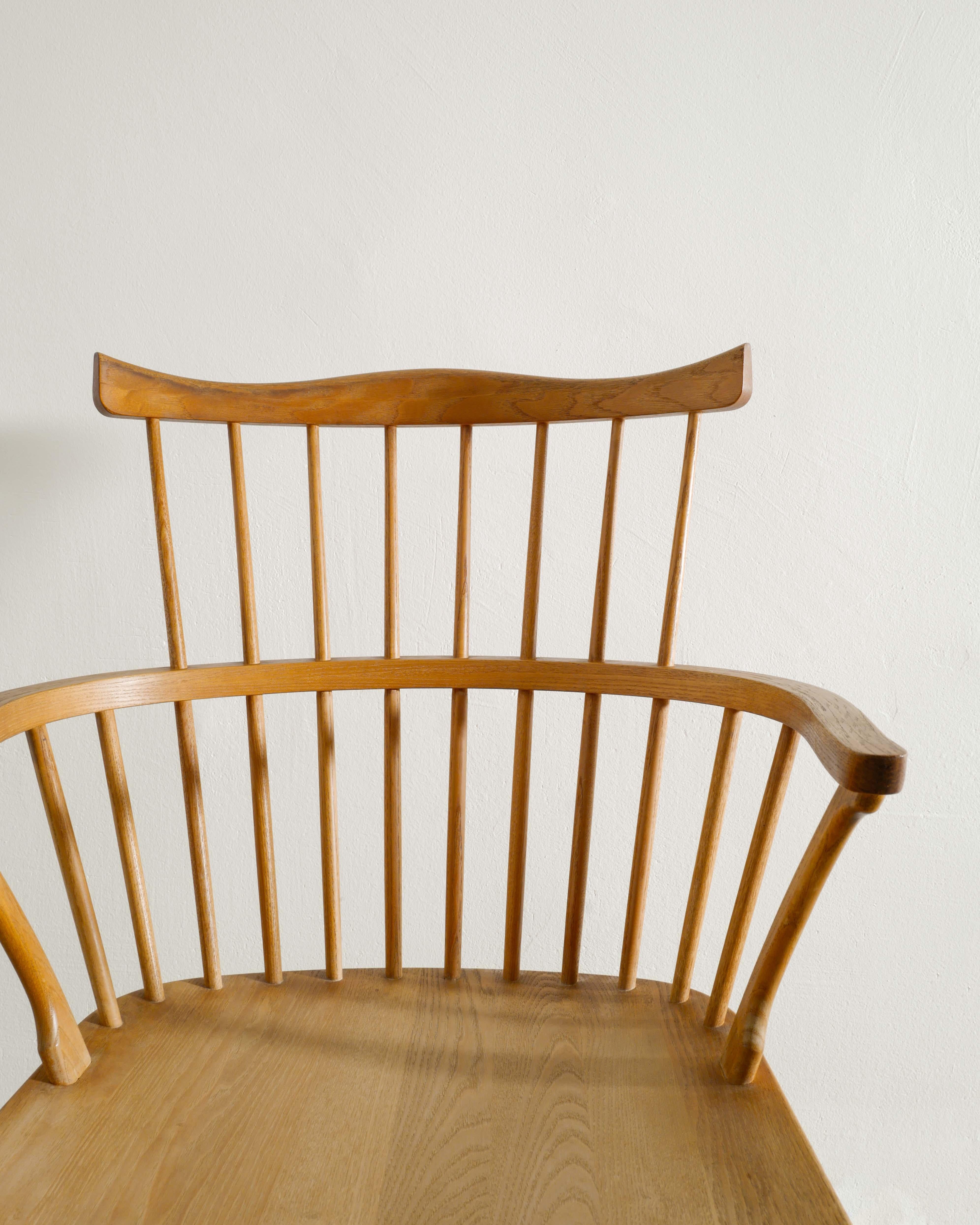 Danish Windsor 2350 Armchair in Oak Wood by Børge Mogensen by Fredericia, 1960s In Good Condition For Sale In Stockholm, SE