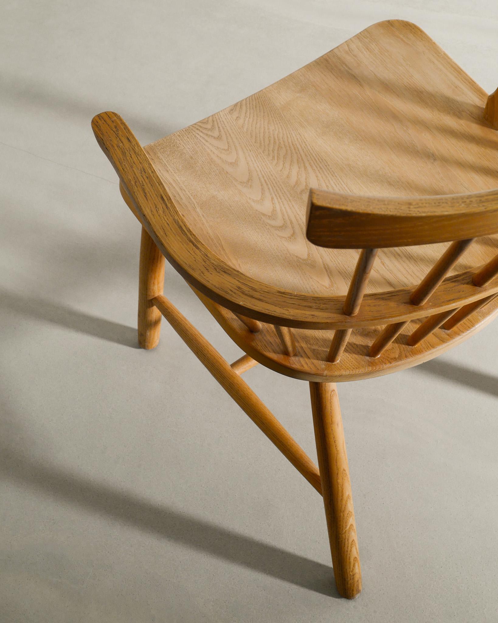 Mid-20th Century Danish Windsor 2350 Armchair in Oak Wood by Børge Mogensen by Fredericia, 1960s For Sale