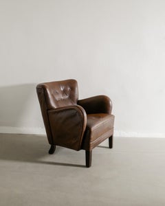 Danish WIngback "1669" Armchair by Fritz Hansen in Brown Leather & Oak, 1940s