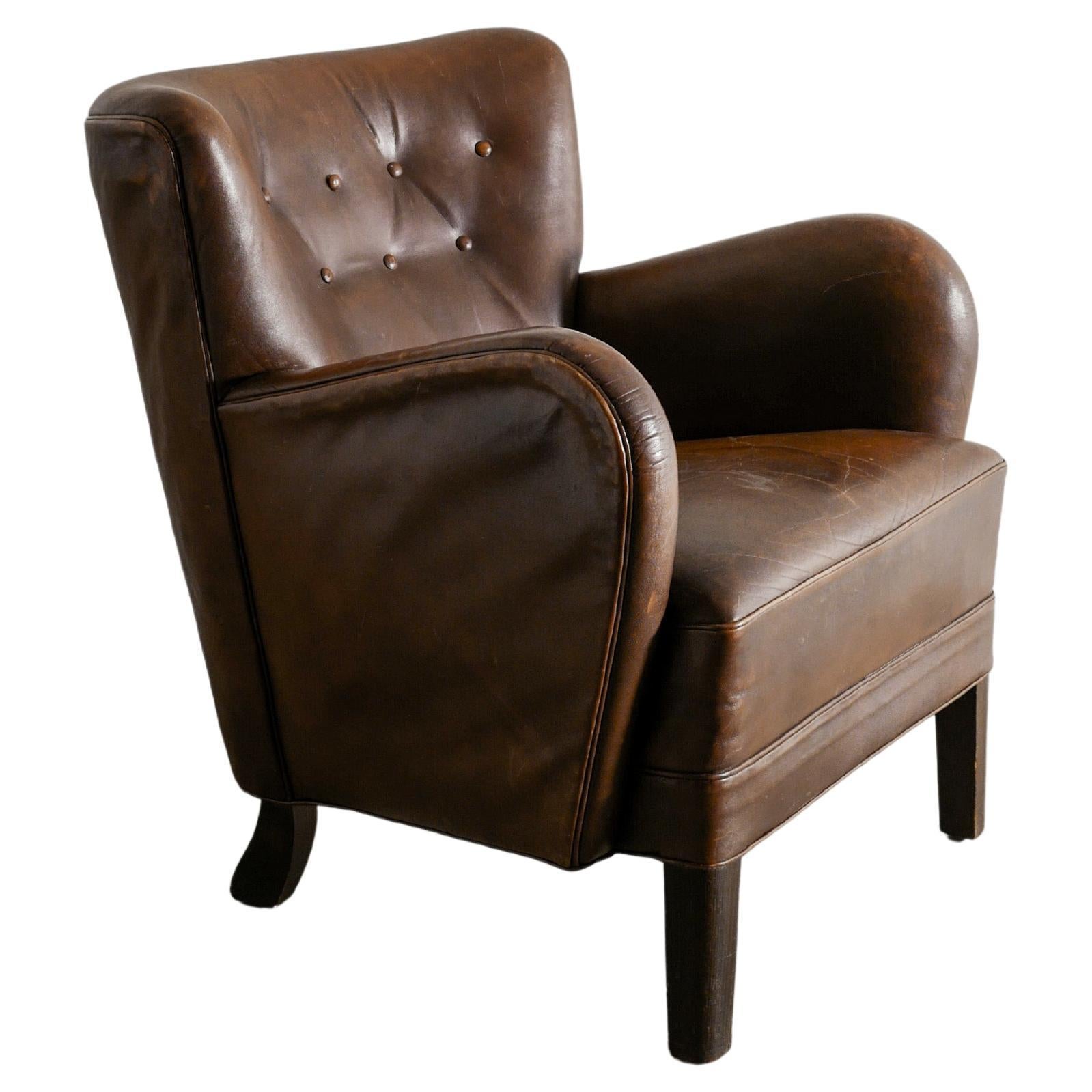 Danish WIngback "1669" Armchair by Fritz Hansen in Brown Leather & Oak, 1940s