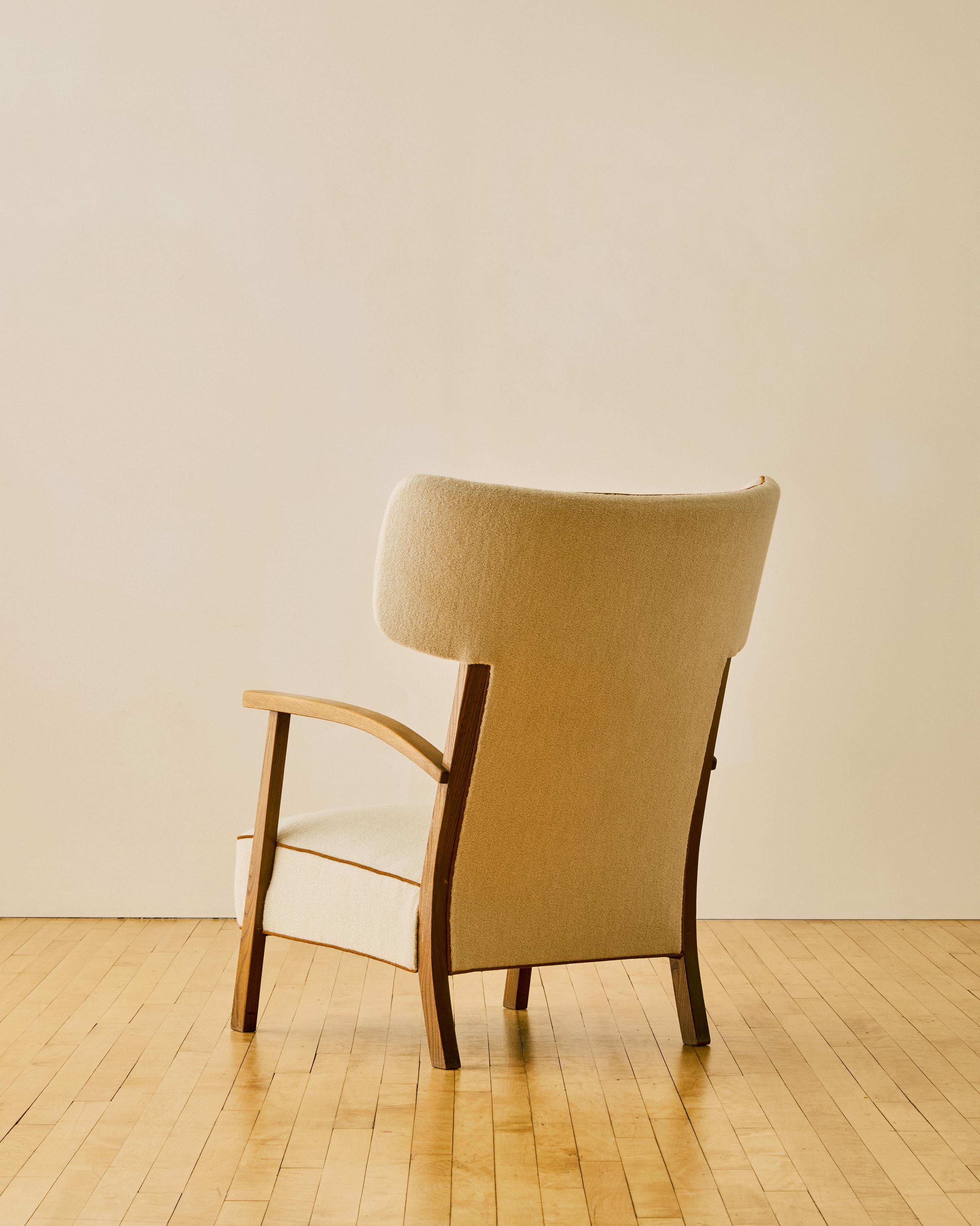 Sillón Danés Wingback Cashmere en Bueno estado para la venta en Long Island City, NY