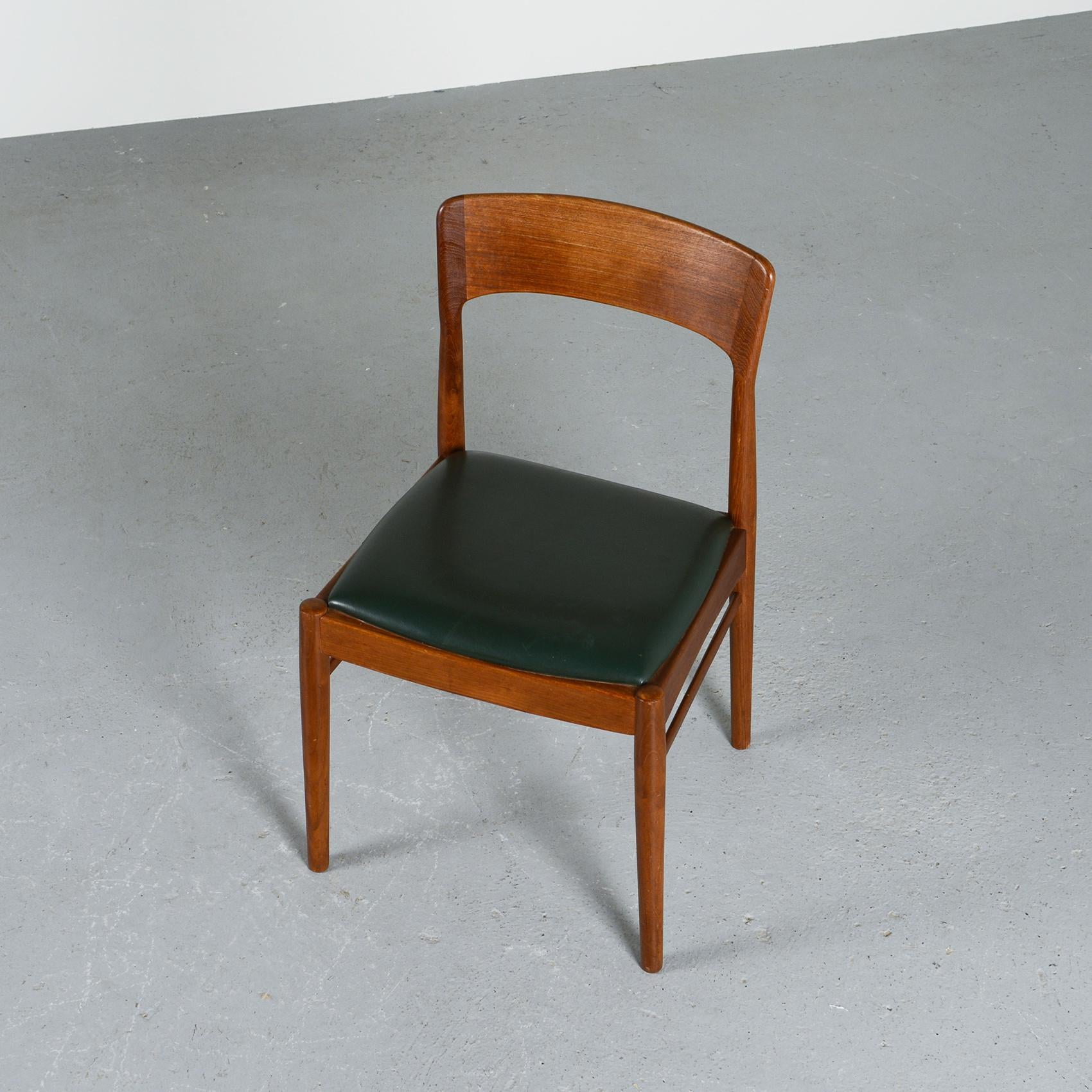 Danish Wood Chairs, Korup Denmark circa 1960, Set of Six 2