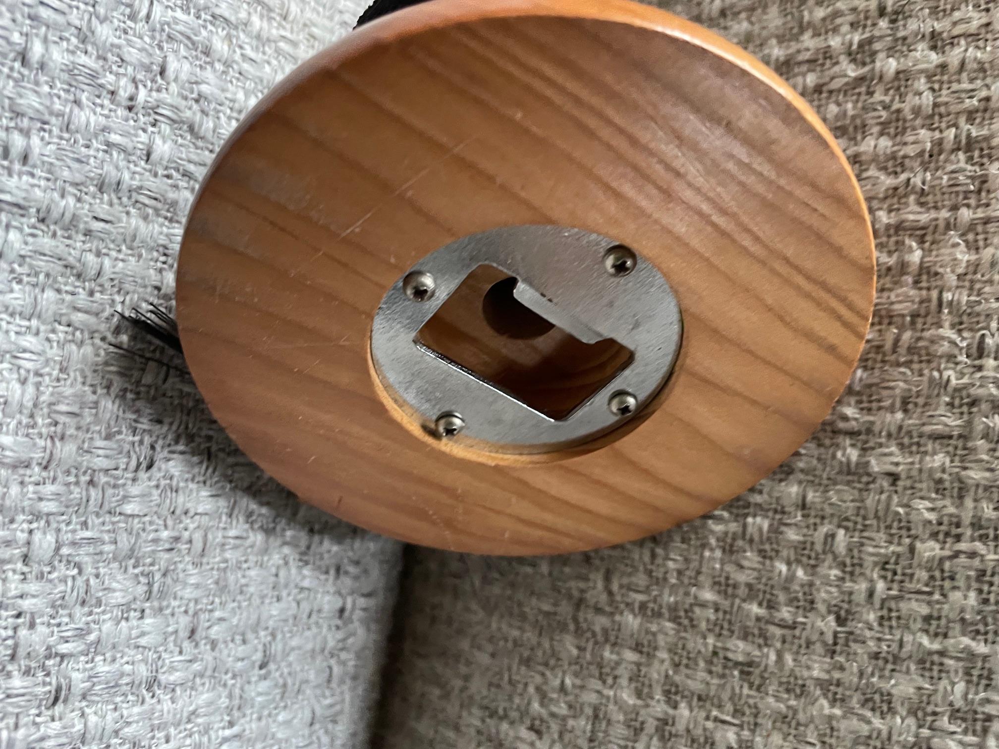 Dänischer Holzmantel im Zustand „Relativ gut“ im Angebot in Nivelles, BE