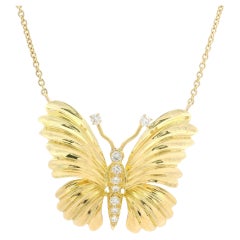 Dankner 18k Yellow Gold 0.18ct Diamond Large Detailed Butterfly Pendant Necklace