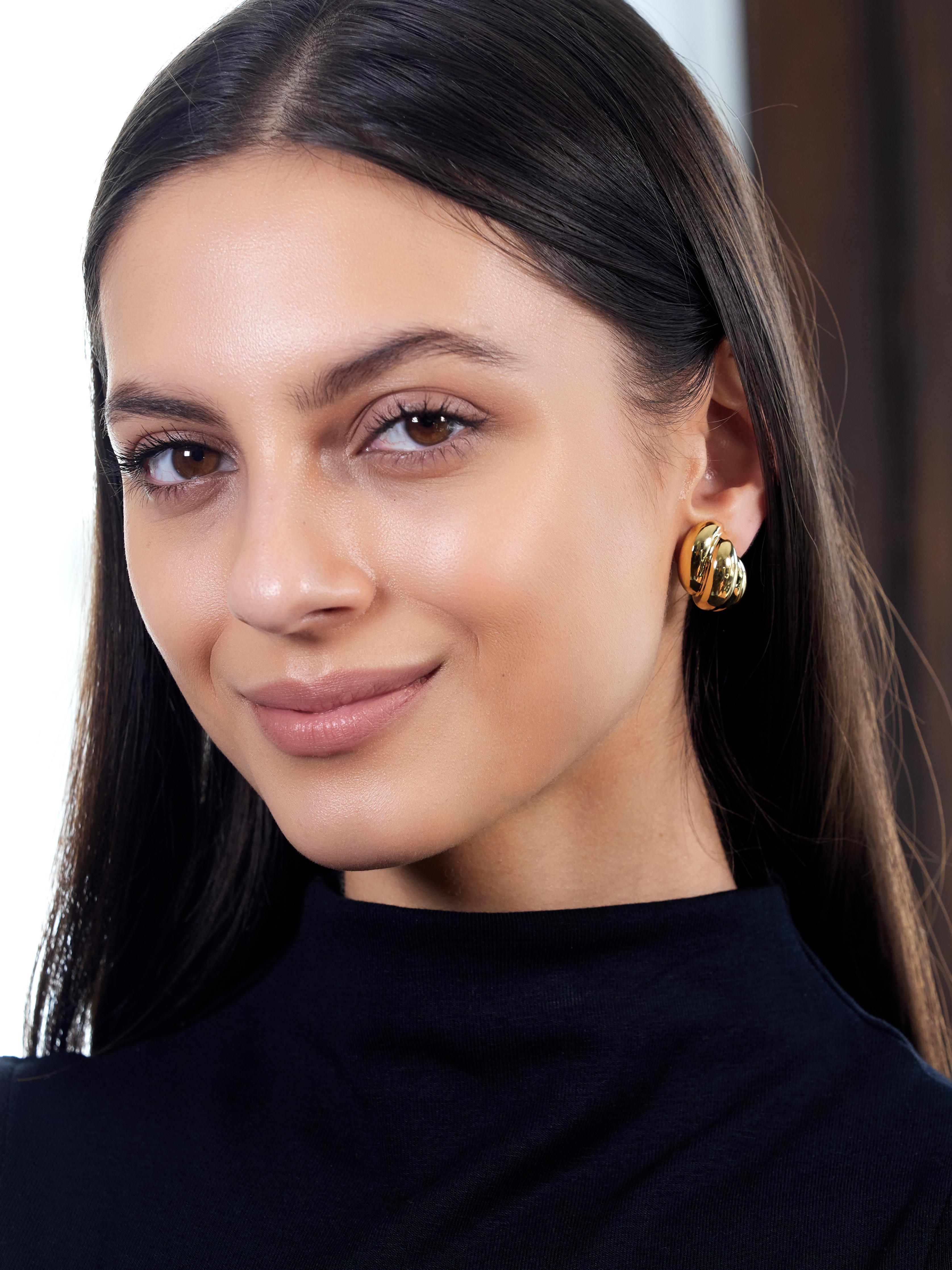 Dankner Pendientes de oro amarillo de 18 quilates de la década de 1980 en venta 3