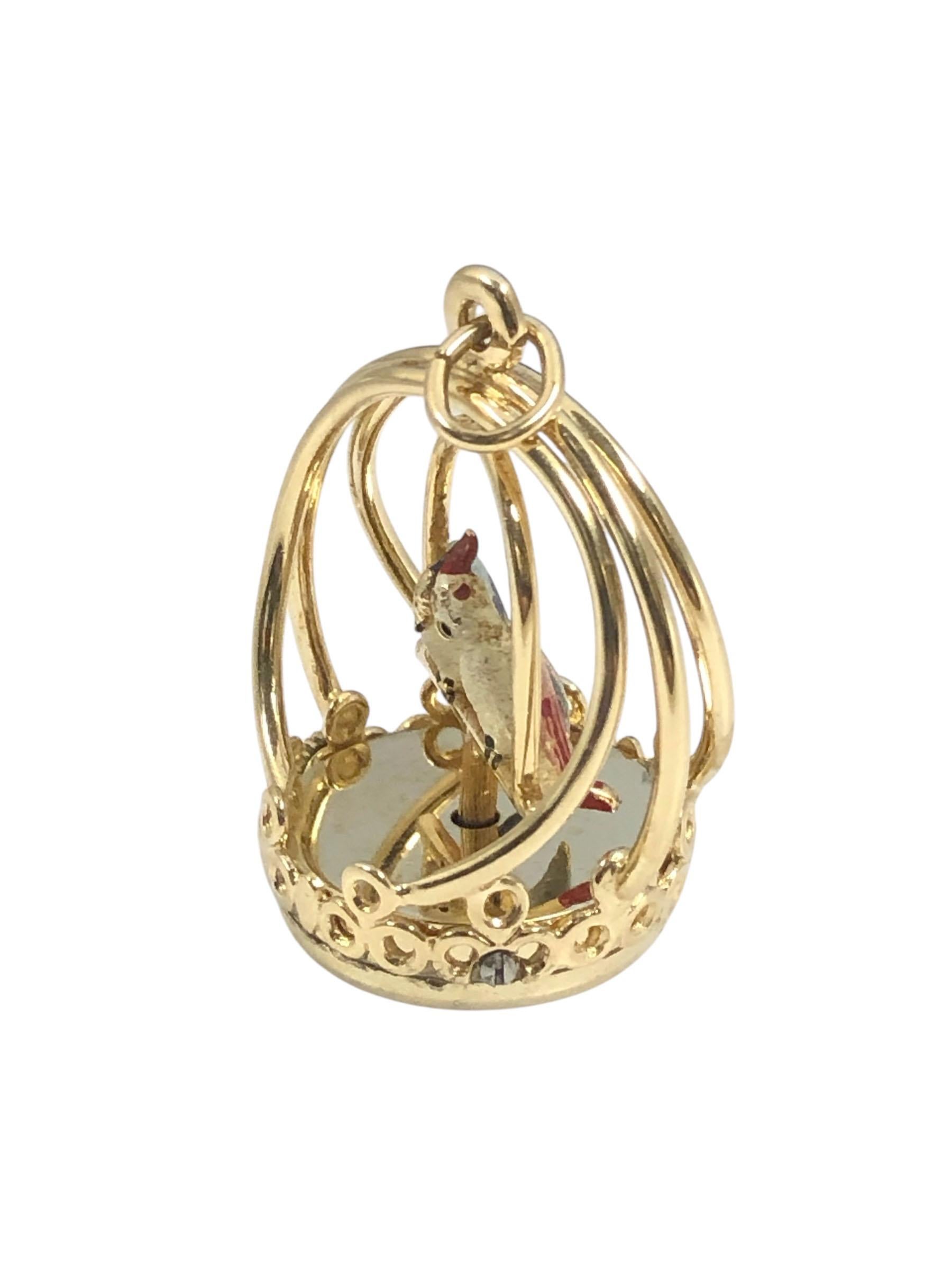 Dankner Vintage Large Yellow Gold Mechanical Charm 1