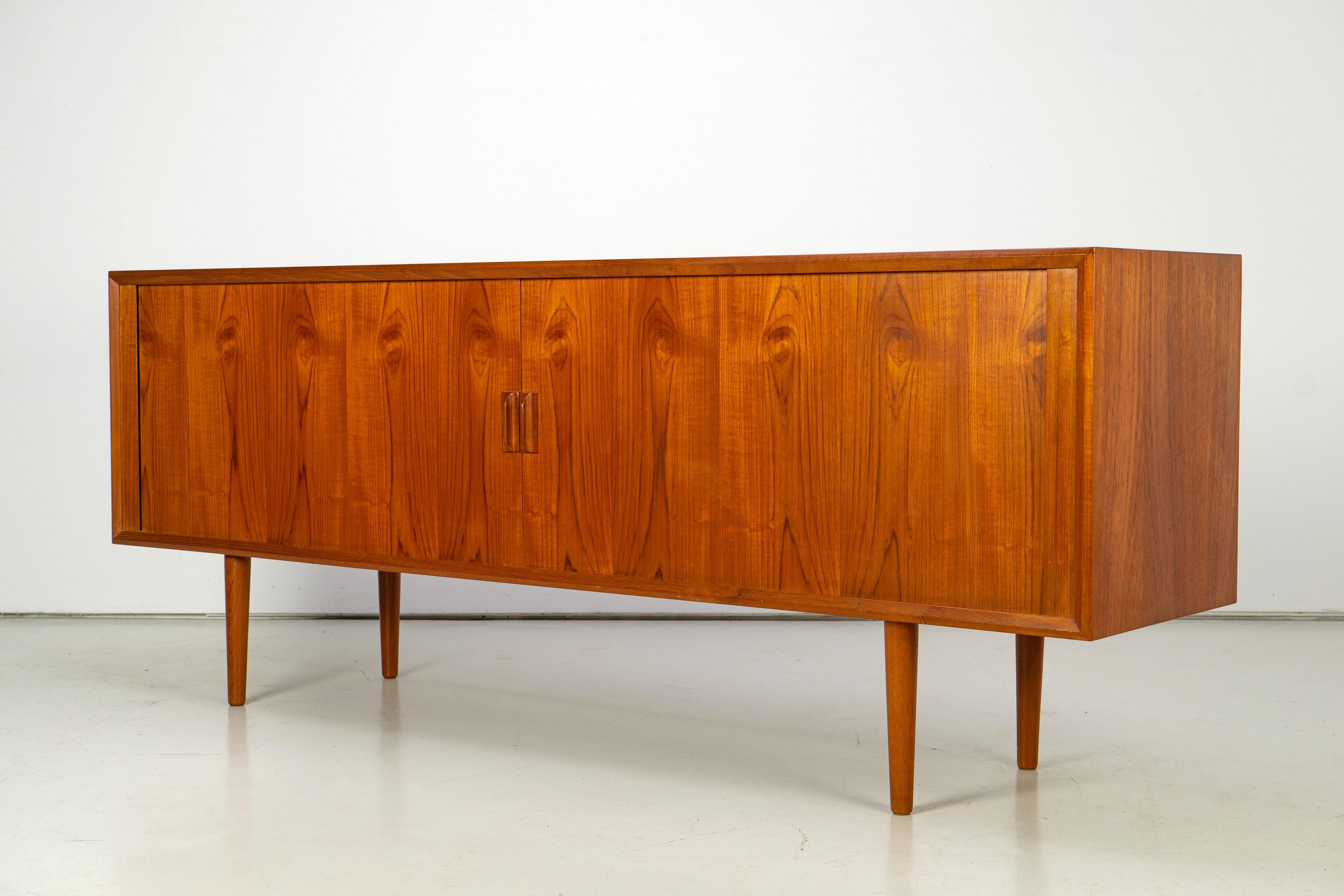 Mid-Century Modern Dannish Modern Teak Sideboard by Svend Aage Larsen, 1960s