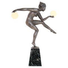 Danse païenne Französische Art Deco Tänzerin Skulptur von Derenne für Max Le Verrier