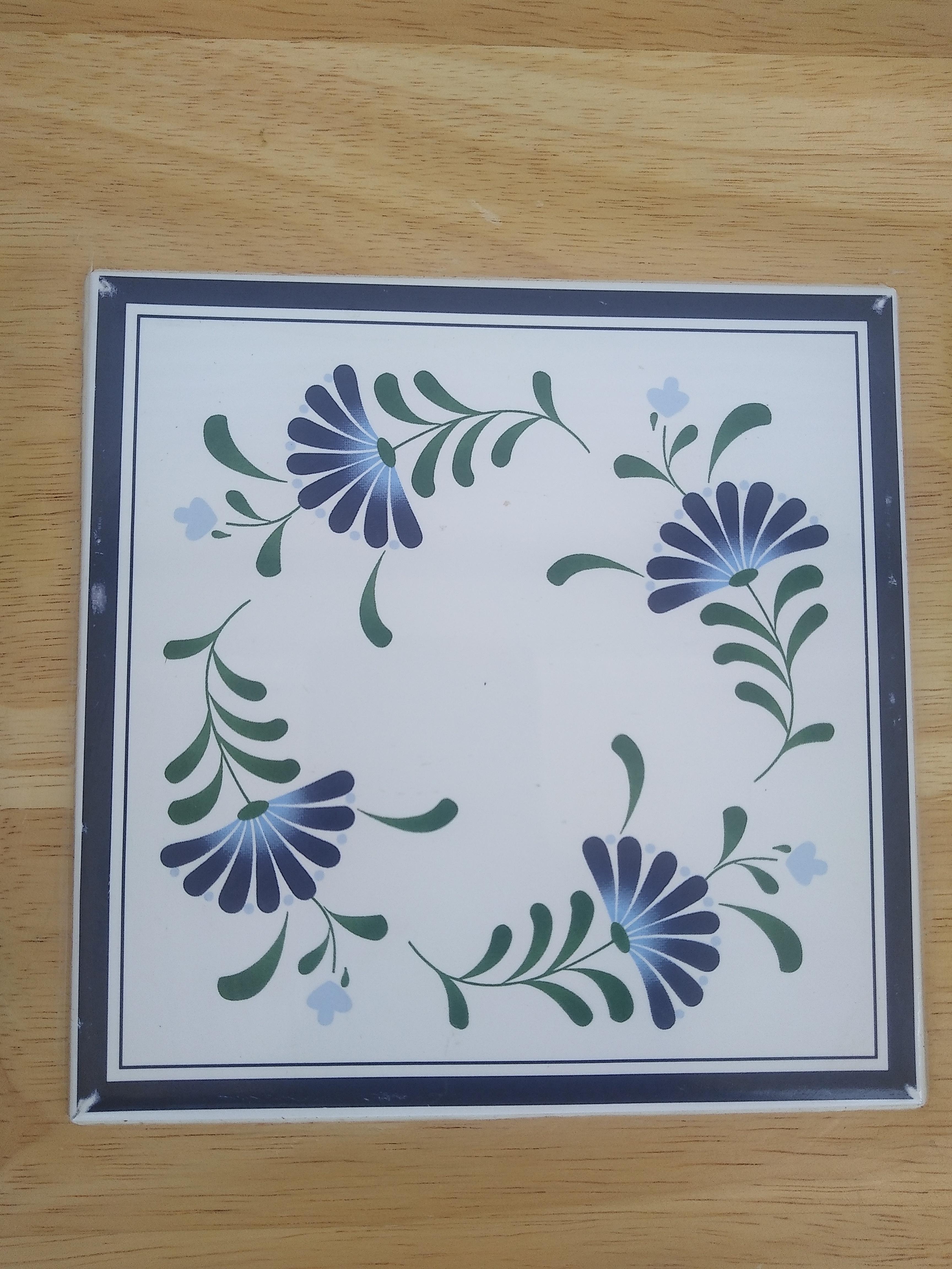 Bloque de carnicero Dansk con inserción de azulejos en Bueno estado para la venta en Pasadena, TX