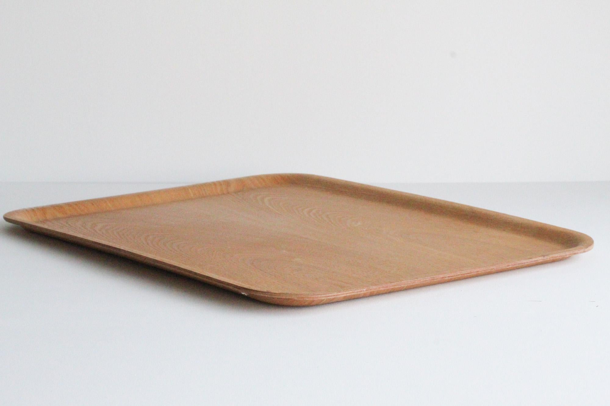 Uncommon Danish Dansk light wood tray which either bleached teak or natural ash with stunning wood grain. Tray doesn't have Dansk marking on the underside but came in its original box at one point. 


Excellent design that would work well with