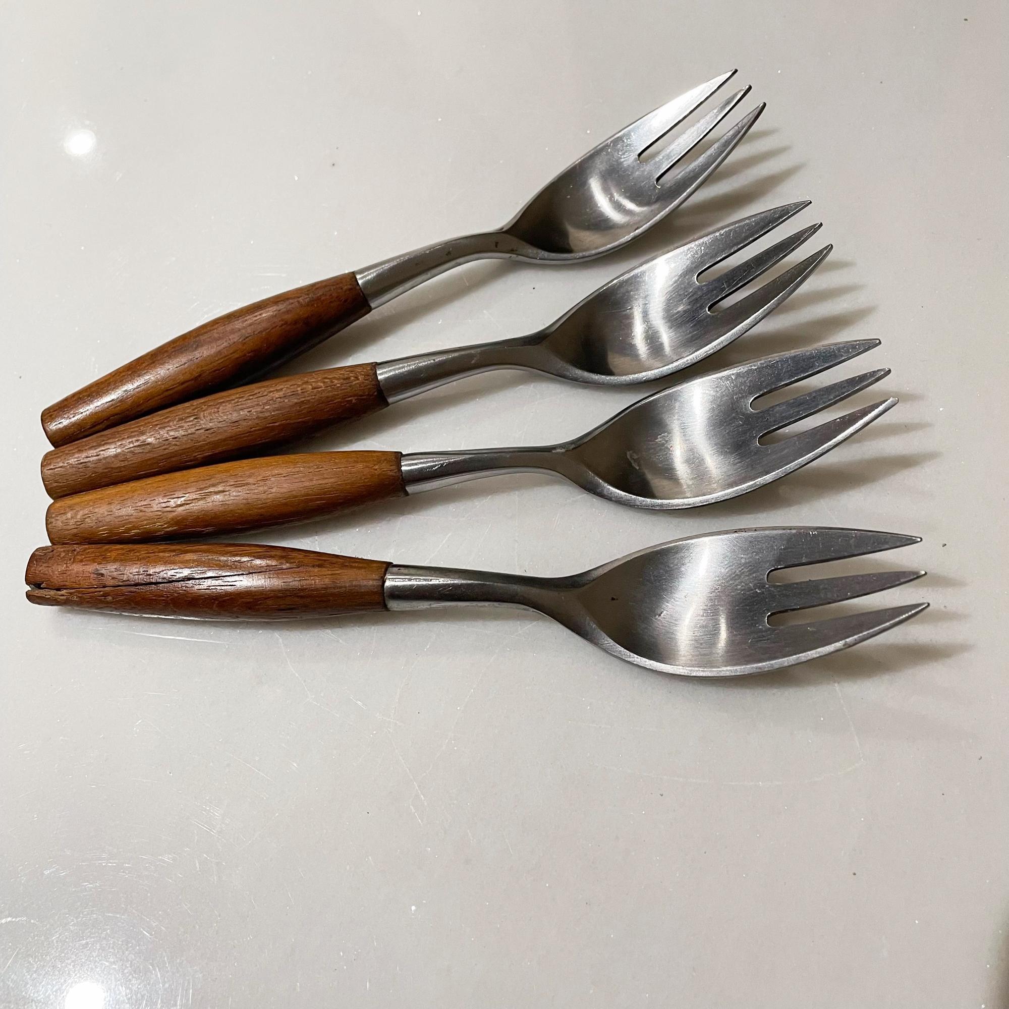 Mid-20th Century 1954 Fjord 4 Salad Forks Teak & Stainless IHQ Dansk Jens Quistgaard Germany 